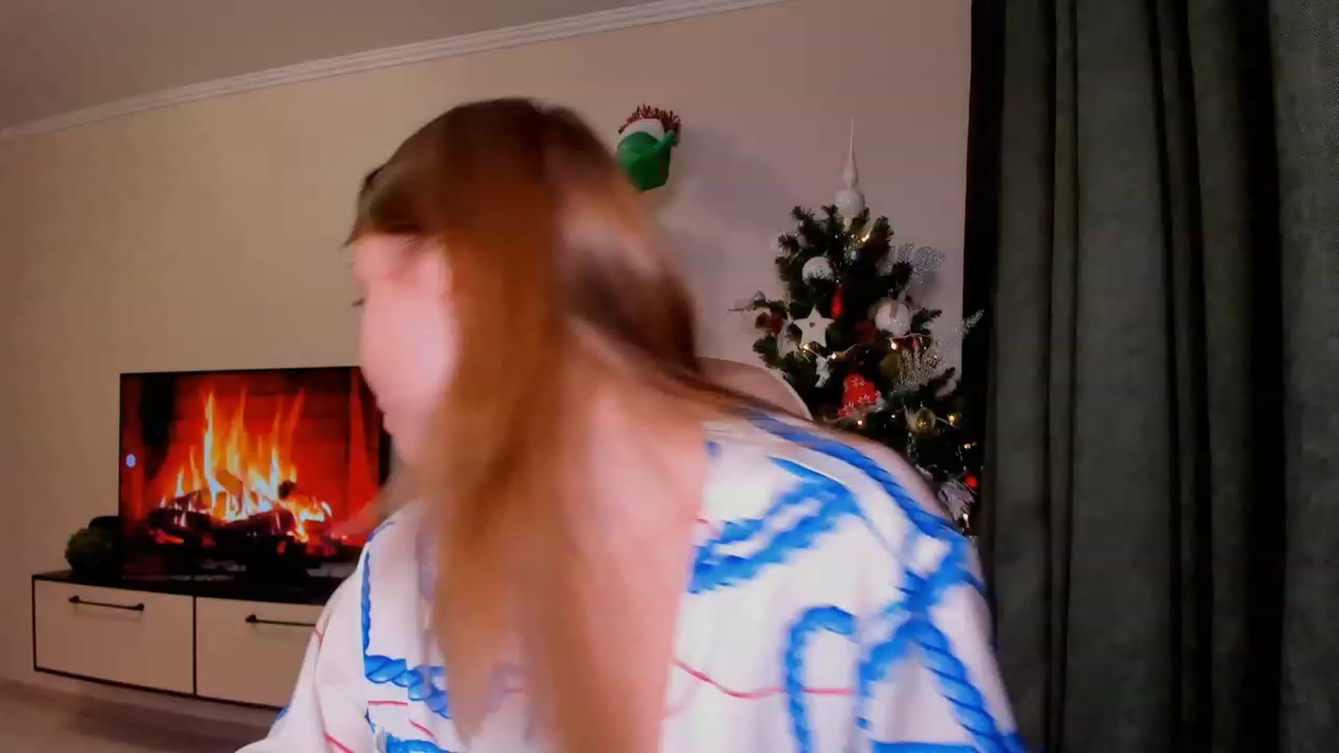 Gallery image thumbnail from Make_my_Luck's myfreecams stream on, 12/14/2023, 21:47 image 14 of 20