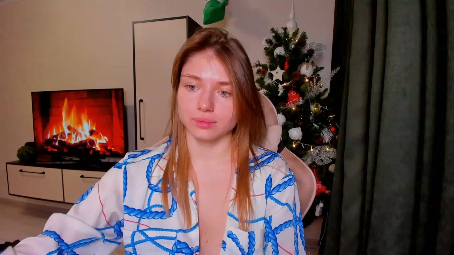 Gallery image thumbnail from Make_my_Luck's myfreecams stream on, 12/14/2023, 21:47 image 2 of 20