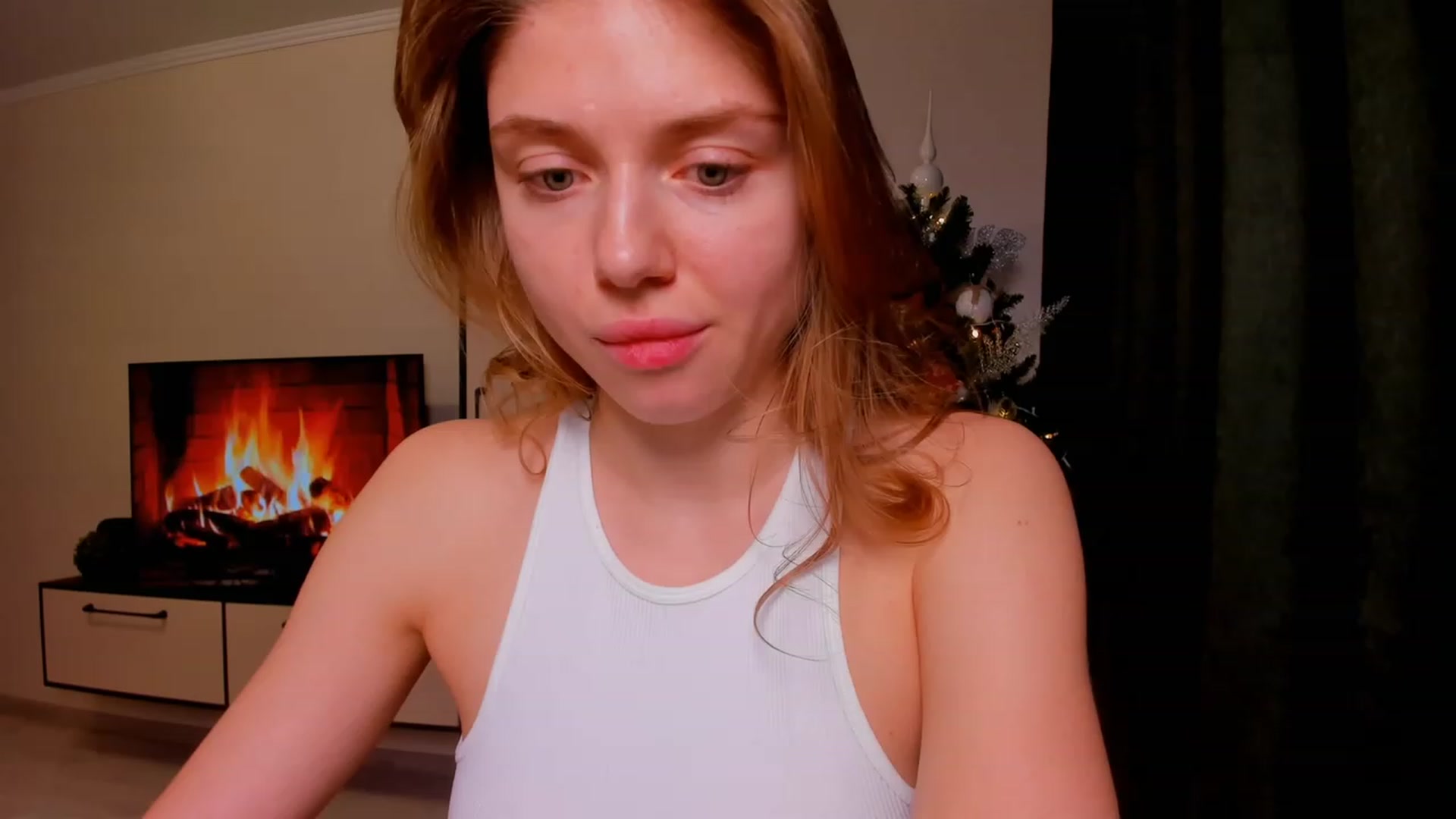 Gallery image thumbnail from Make_my_Luck's myfreecams stream on, 12/17/2023, 18:25 image 18 of 20