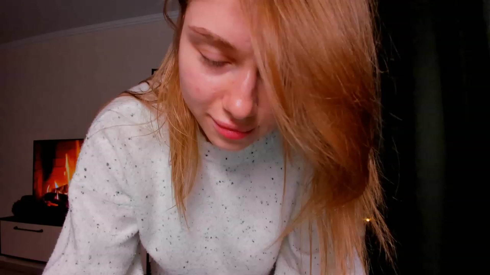 Gallery image thumbnail from Make_my_Luck's myfreecams stream on, 12/20/2023, 20:06 image 12 of 20