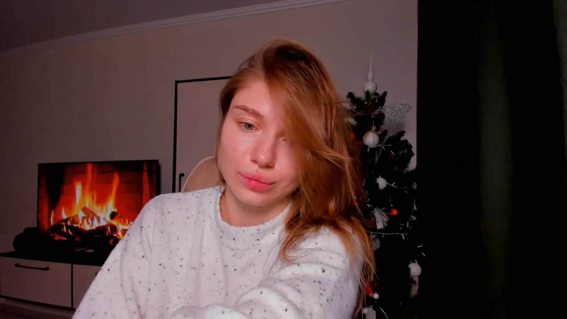 Gallery image thumbnail from Make_my_Luck's myfreecams stream on, 12/20/2023, 20:06 image 8 of 20