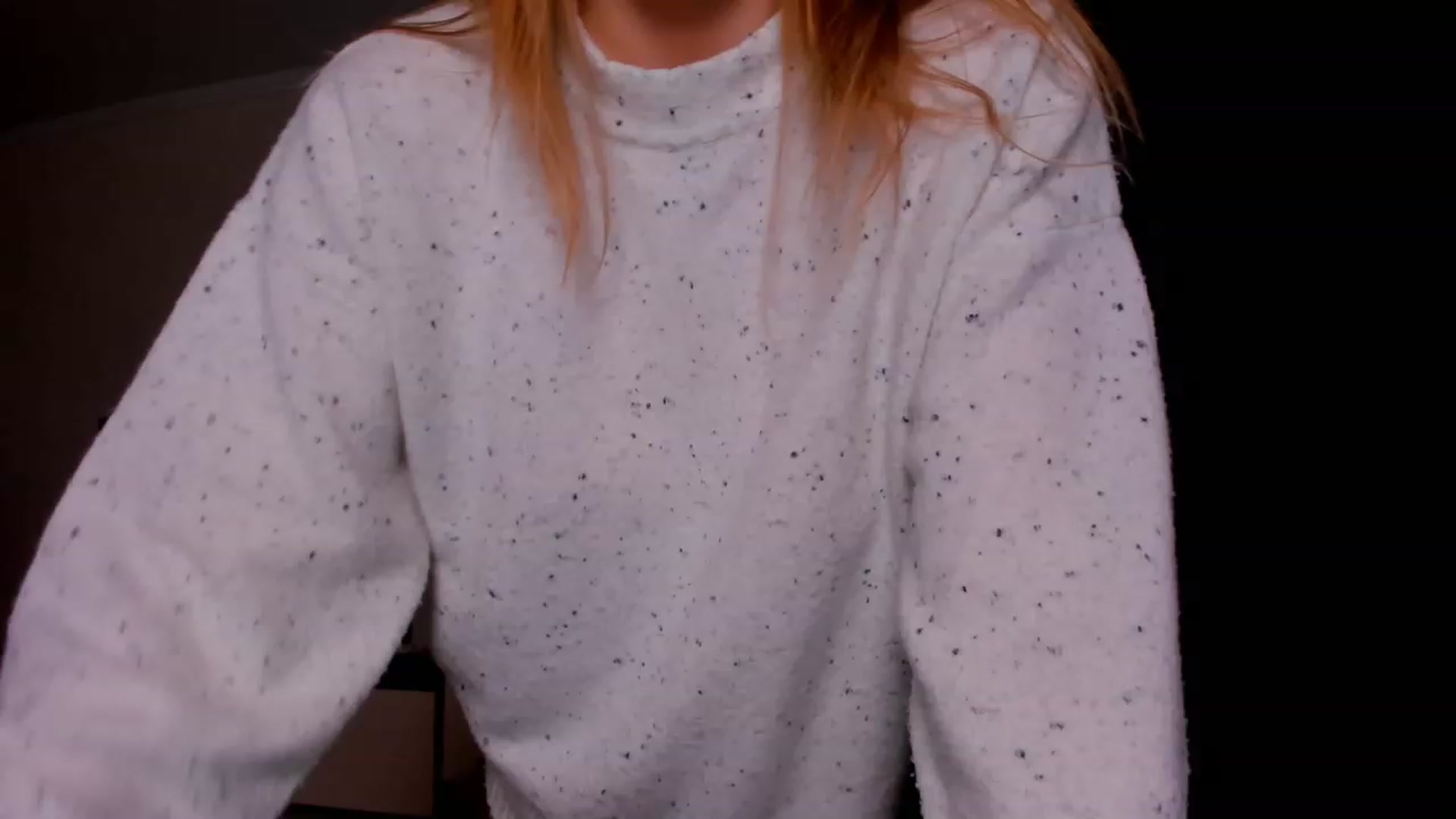 Gallery image thumbnail from Make_my_Luck's myfreecams stream on, 12/20/2023, 20:06 image 13 of 20