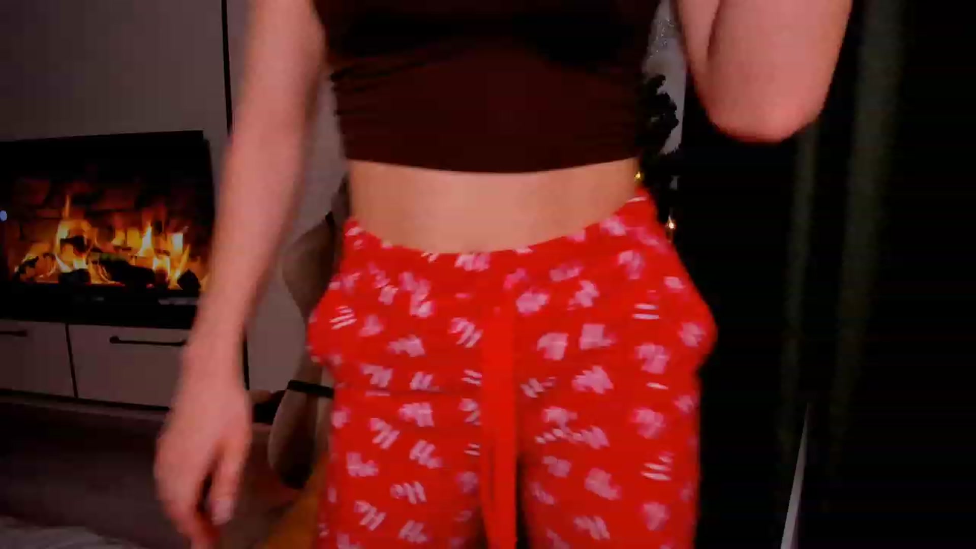 Gallery image thumbnail from Make_my_Luck's myfreecams stream on, 12/21/2023, 19:28 image 18 of 20