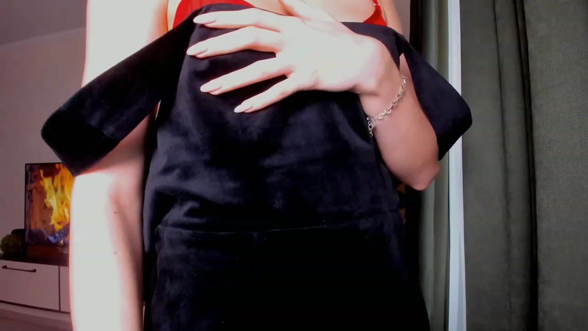 Gallery image thumbnail from Make_my_Luck's myfreecams stream on, 12/24/2023, 11:58 image 19 of 20