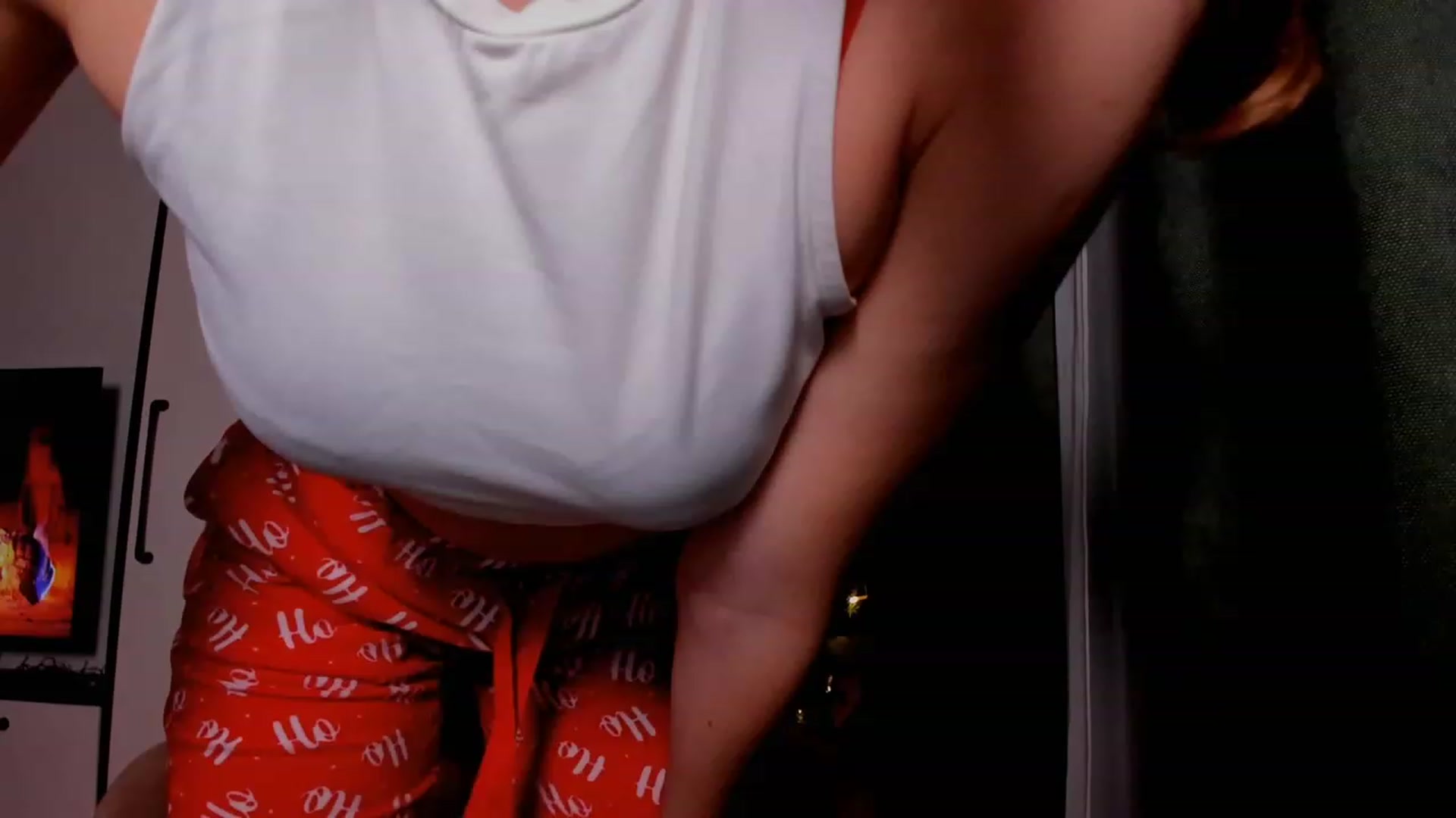 Gallery image thumbnail from Make_my_Luck's myfreecams stream on, 12/25/2023, 21:14 image 18 of 20