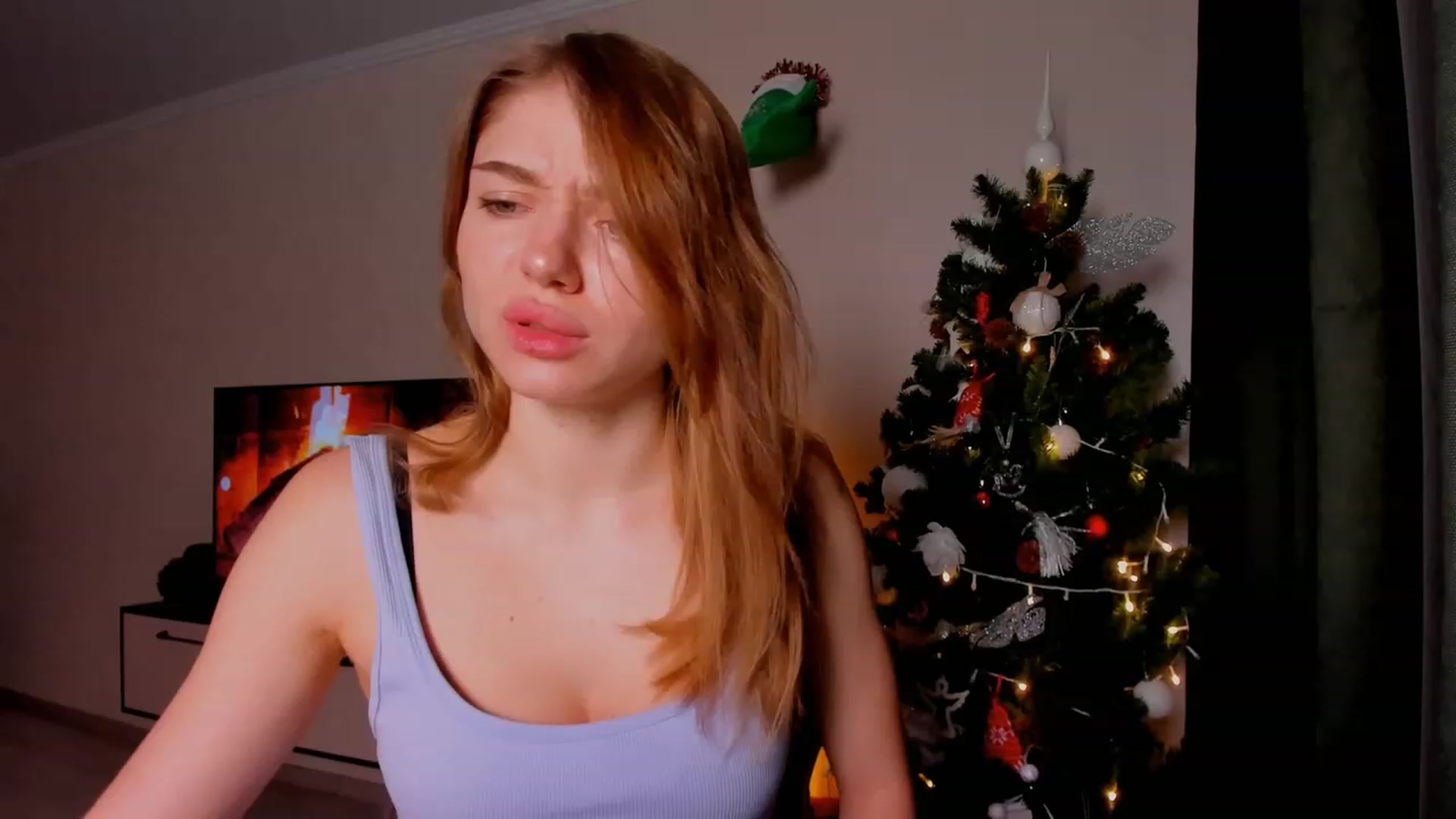 Gallery image thumbnail from Make_my_Luck's myfreecams stream on, 12/26/2023, 19:46 image 2 of 20