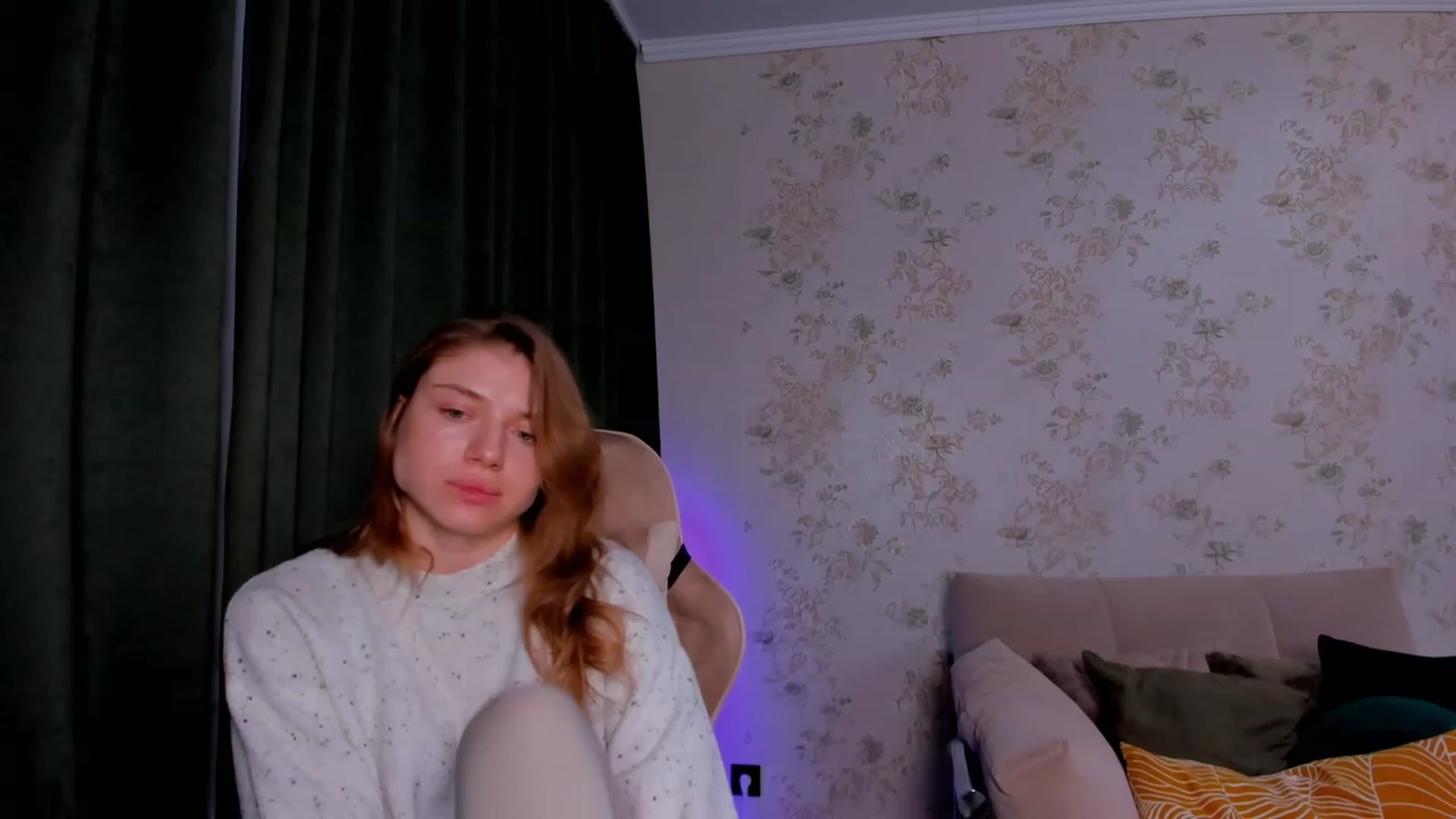 Gallery image thumbnail from Make_my_Luck's myfreecams stream on, 01/15/2024, 20:30 image 15 of 20