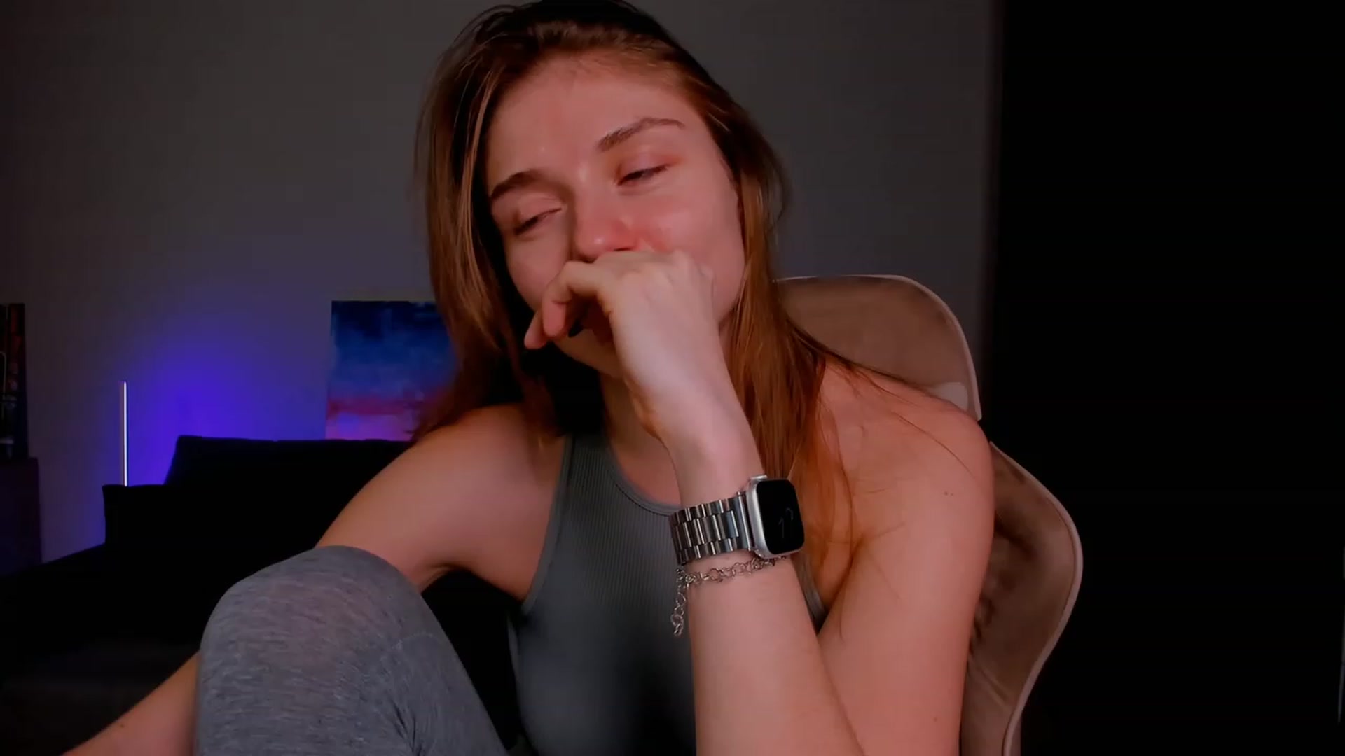 Gallery image thumbnail from Make_my_Luck's myfreecams stream on, 01/16/2024, 19:18 image 5 of 20