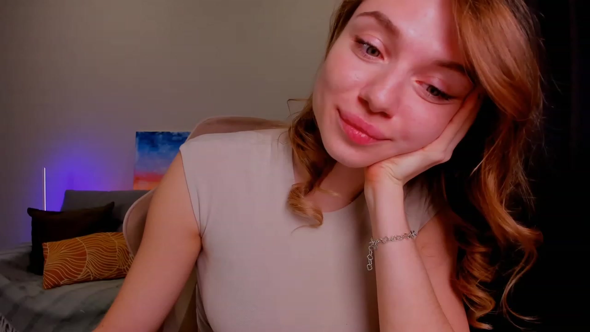 Gallery image thumbnail from Make_my_Luck's myfreecams stream on, 01/17/2024, 16:35 image 3 of 20