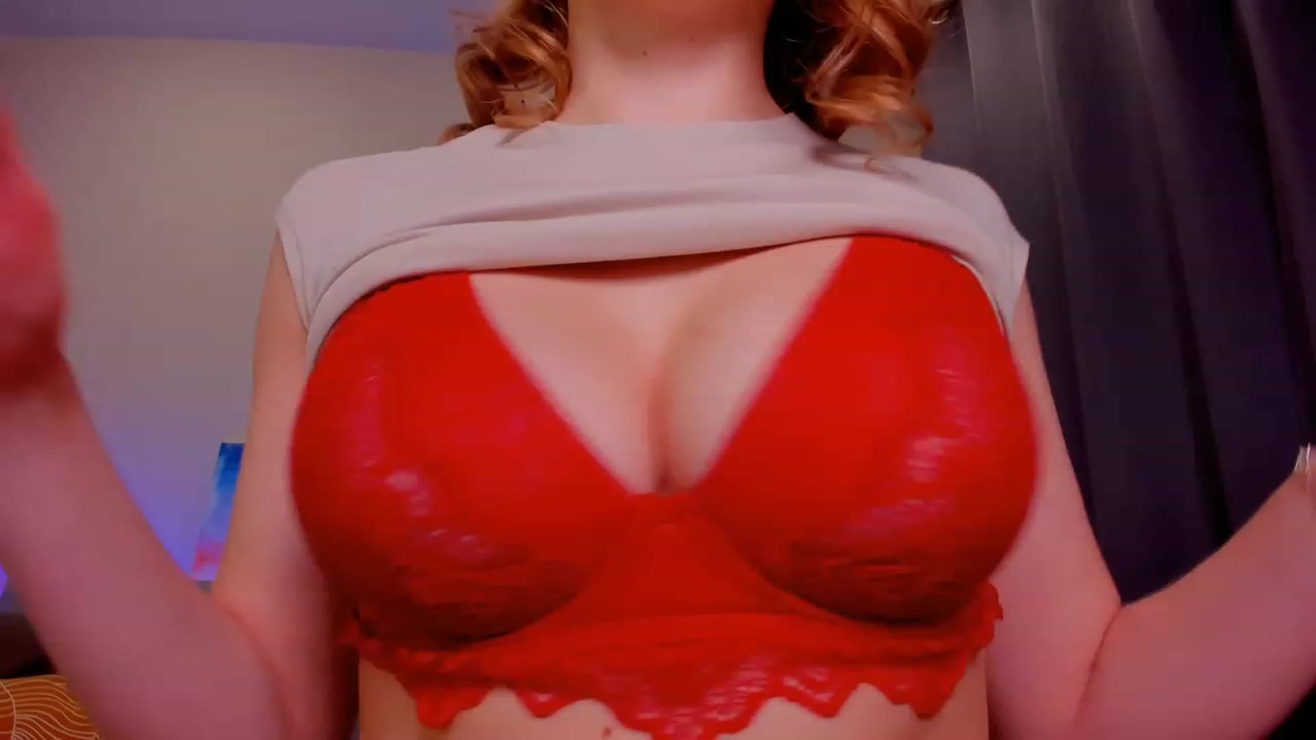 Gallery image thumbnail from Make_my_Luck's myfreecams stream on, 01/17/2024, 16:35 image 8 of 20