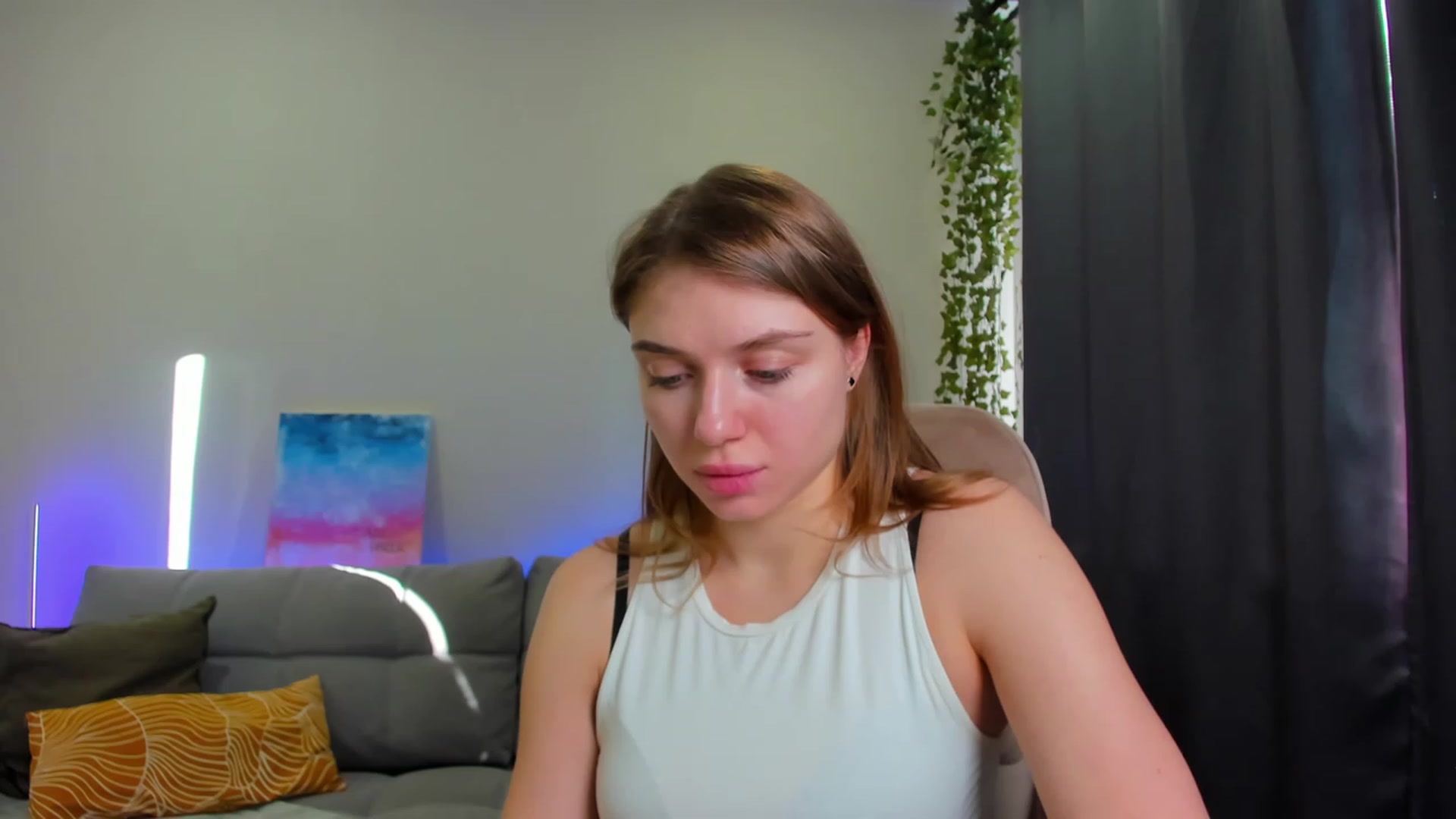 Gallery image thumbnail from Make_my_Luck's myfreecams stream on, 01/24/2024, 07:21 image 7 of 20