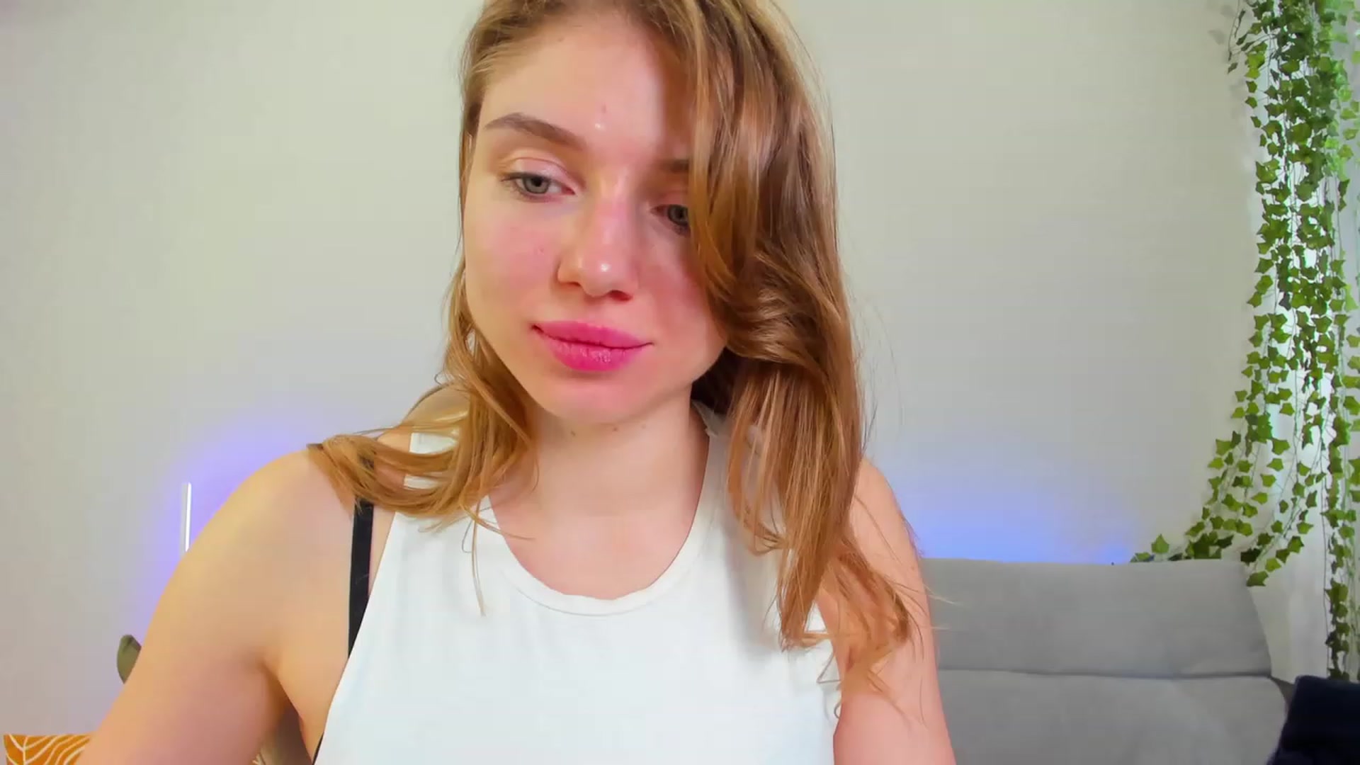 Gallery image thumbnail from Make_my_Luck's myfreecams stream on, 01/24/2024, 09:11 image 11 of 20
