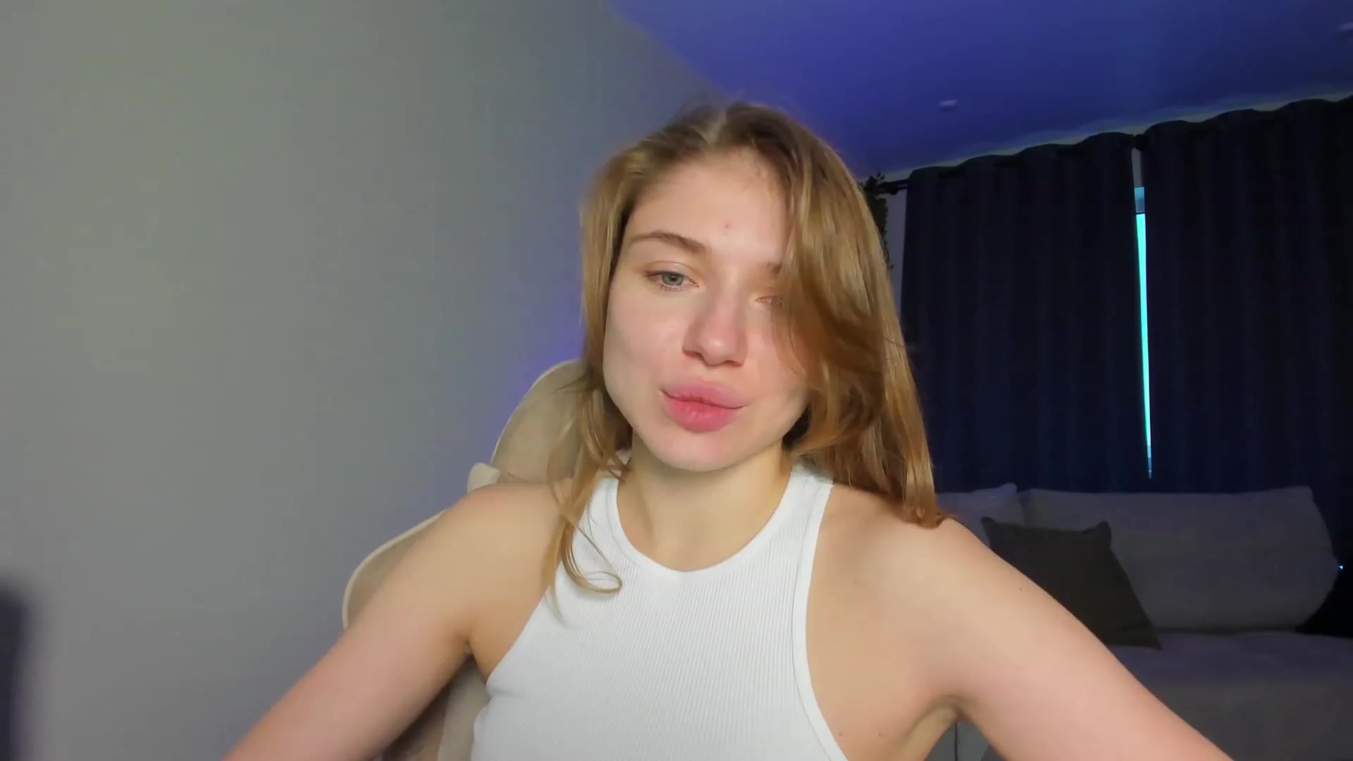 Gallery image thumbnail from Make_my_Luck's myfreecams stream on, 01/29/2024, 14:13 image 1 of 20