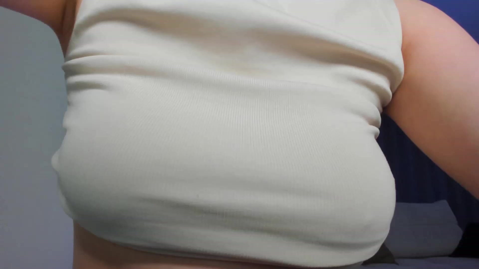 Gallery image thumbnail from Make_my_Luck's myfreecams stream on, 02/04/2024, 13:01 image 3 of 20