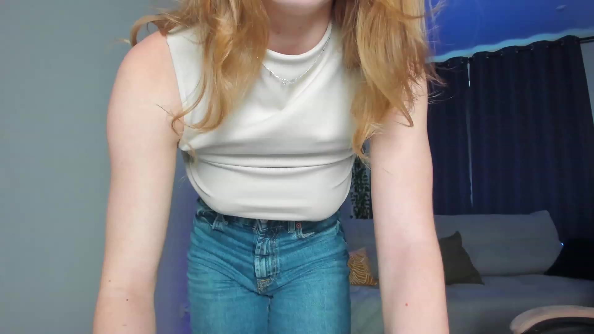 Gallery image thumbnail from Make_my_Luck's myfreecams stream on, 02/04/2024, 13:01 image 19 of 20