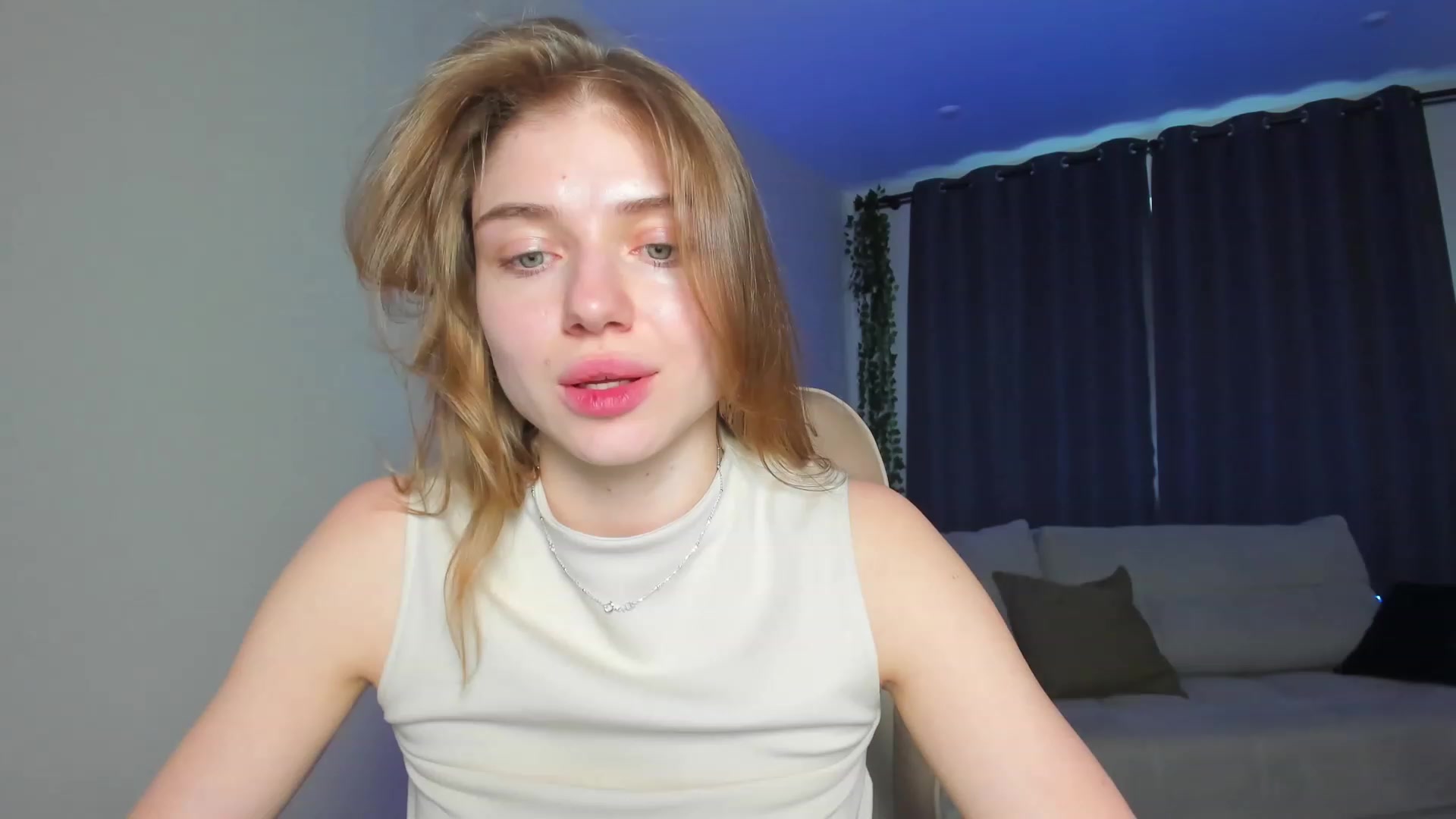 Gallery image thumbnail from Make_my_Luck's myfreecams stream on, 02/04/2024, 13:01 image 10 of 20