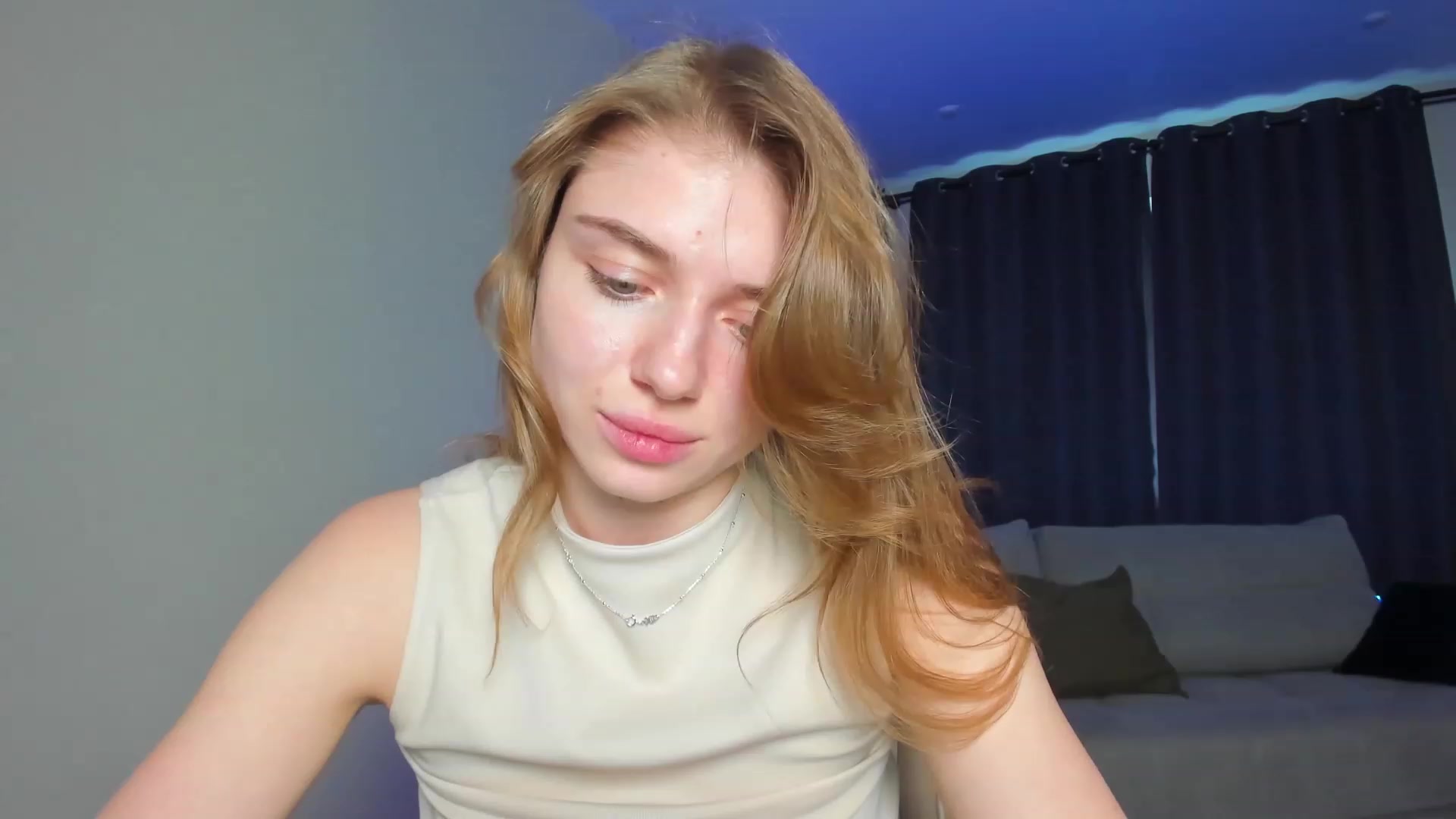 Gallery image thumbnail from Make_my_Luck's myfreecams stream on, 02/04/2024, 13:01 image 6 of 20