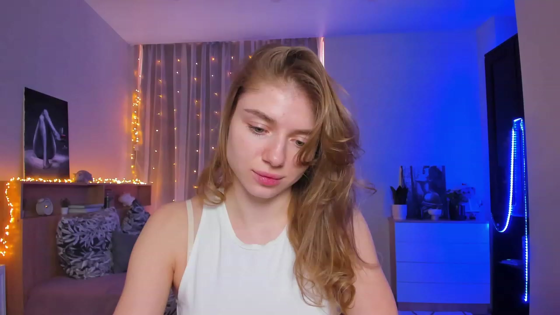 Gallery image thumbnail from Make_my_Luck's myfreecams stream on, 02/07/2024, 07:48 image 3 of 20
