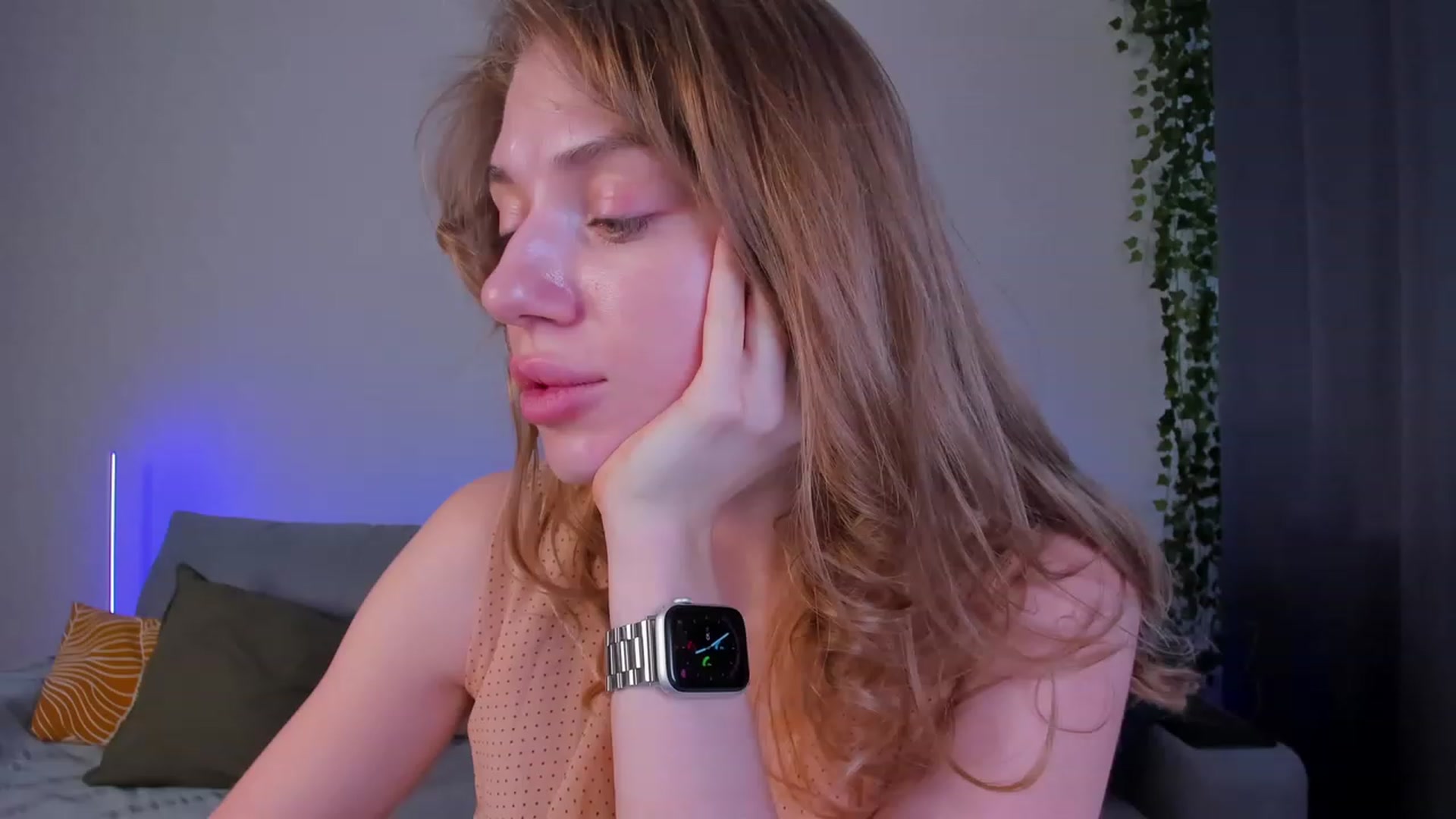 Gallery image thumbnail from Make_my_Luck's myfreecams stream on, 02/14/2024, 07:38 image 1 of 20