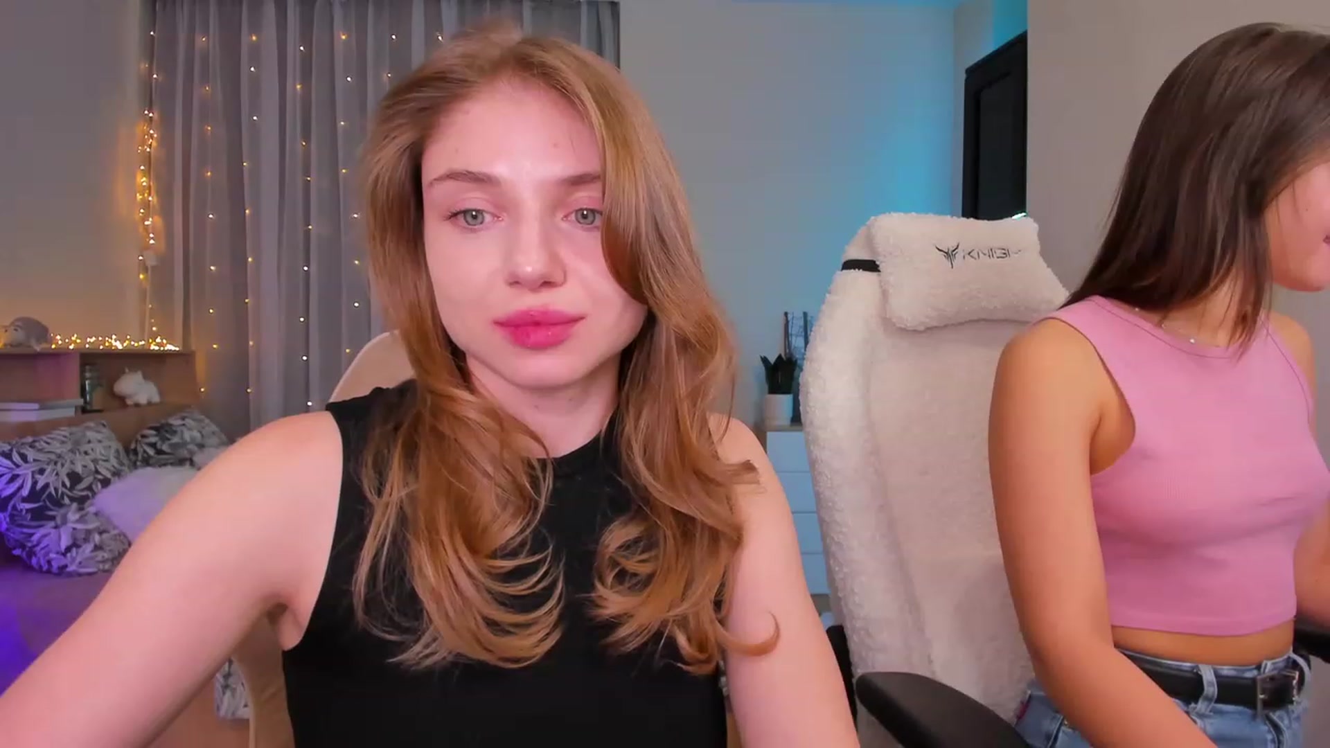 Gallery image thumbnail from Make_my_Luck's myfreecams stream on, 02/20/2024, 18:34 image 12 of 20