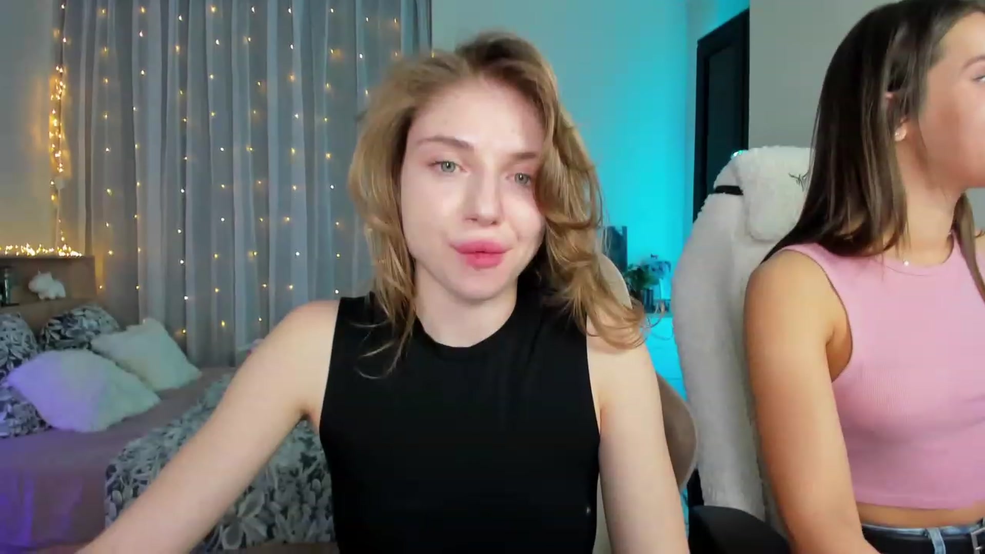 Gallery image thumbnail from Make_my_Luck's myfreecams stream on, 02/20/2024, 18:34 image 19 of 20