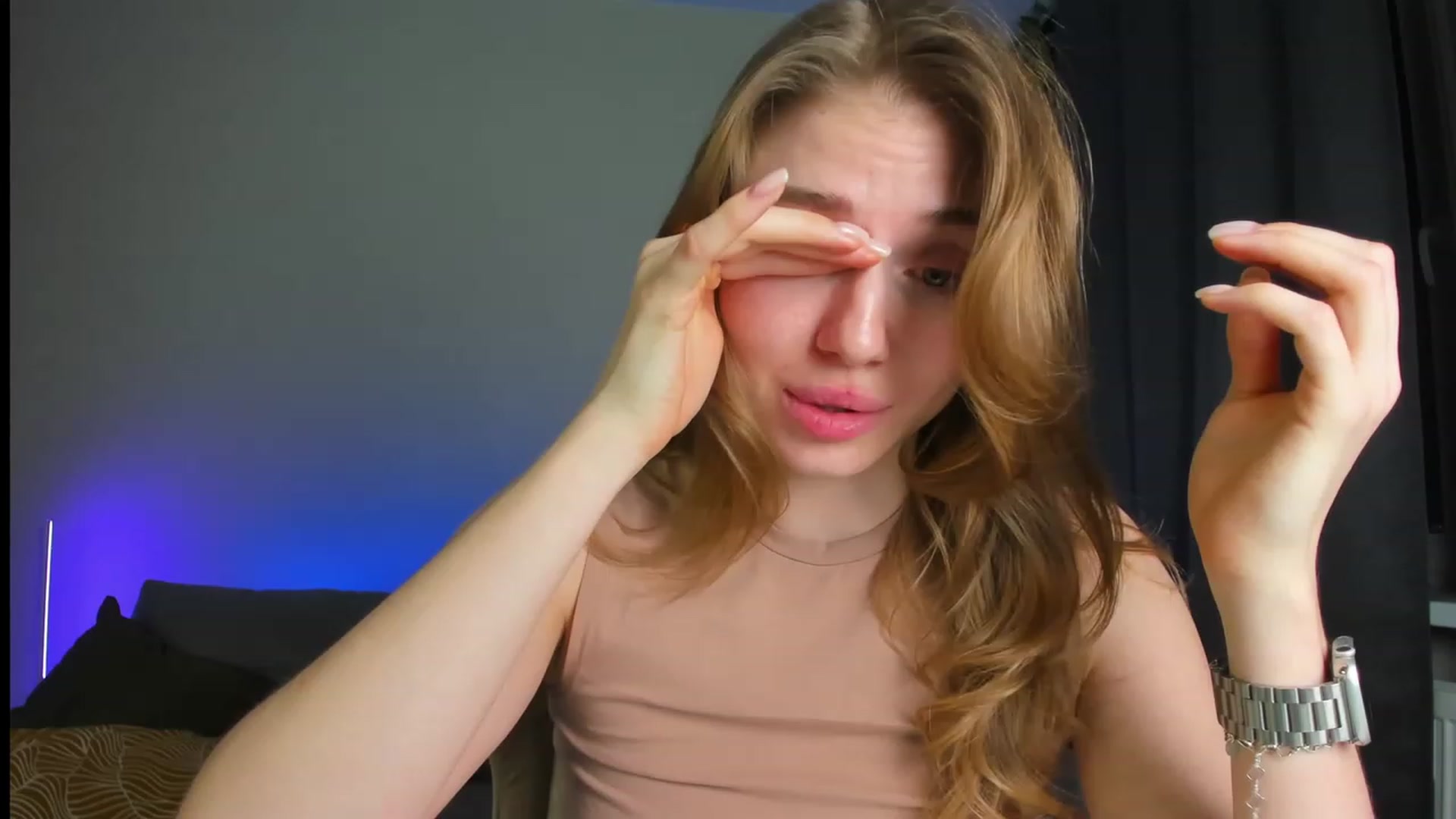 Gallery image thumbnail from Make_my_Luck's myfreecams stream on, 02/27/2024, 18:48 image 11 of 20