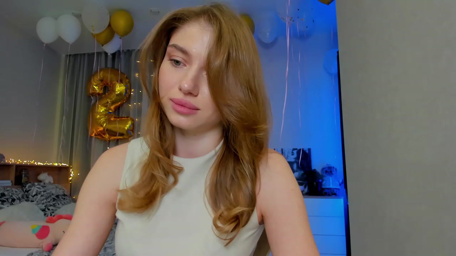 Gallery image thumbnail from Make_my_Luck's myfreecams stream on, 03/08/2024, 13:23 image 10 of 20