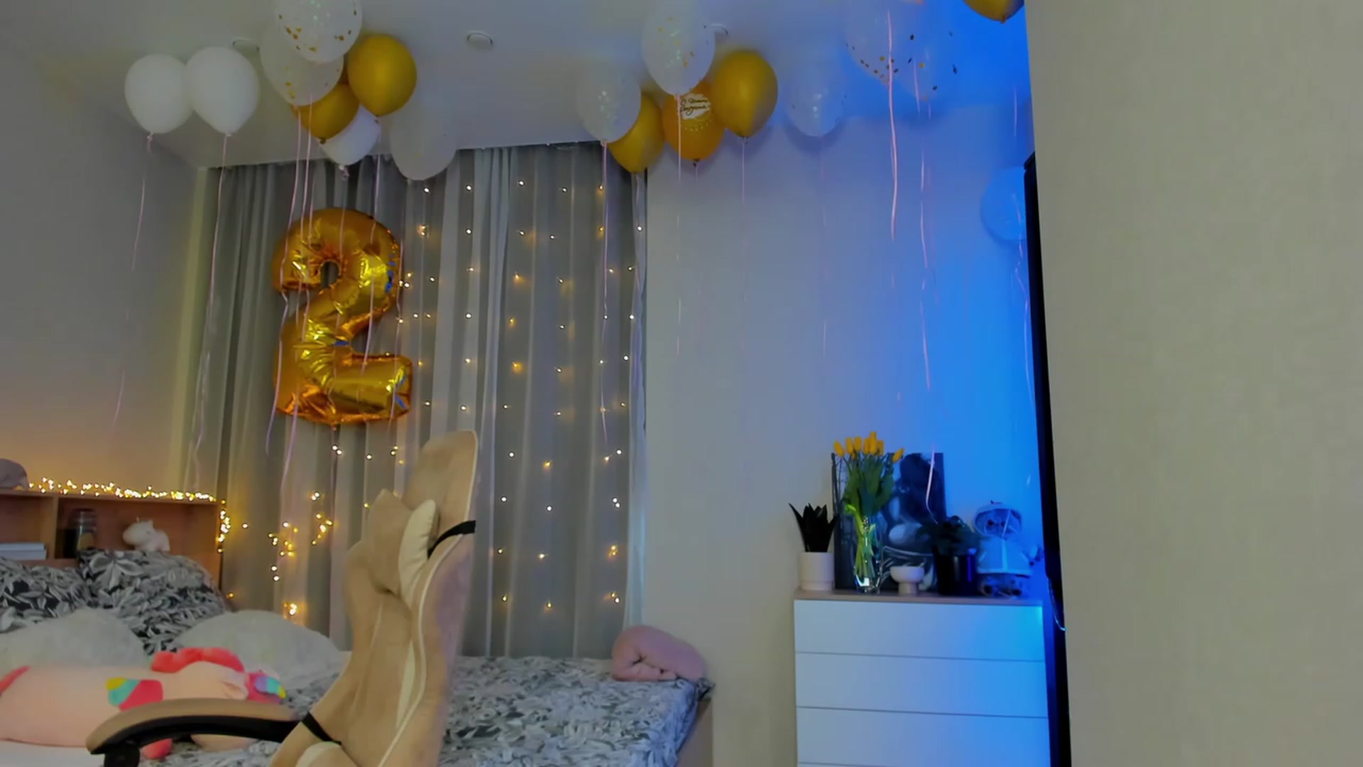 Gallery image thumbnail from Make_my_Luck's myfreecams stream on, 03/08/2024, 15:18 image 1 of 20
