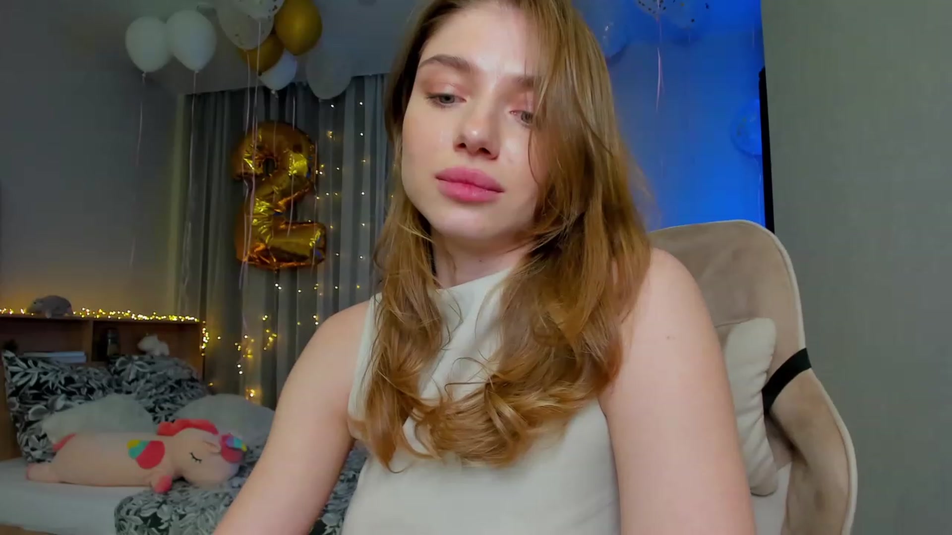 Gallery image thumbnail from Make_my_Luck's myfreecams stream on, 03/08/2024, 15:18 image 18 of 20