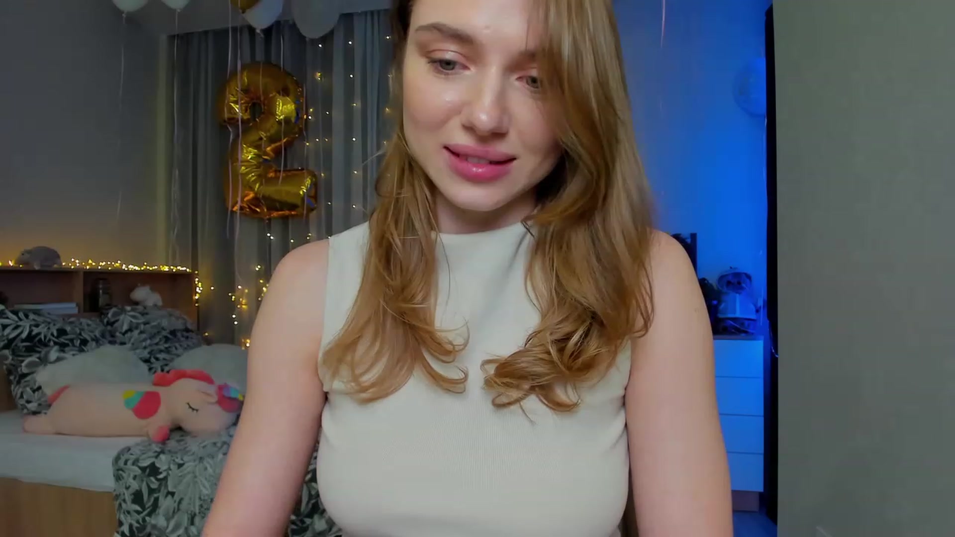 Gallery image thumbnail from Make_my_Luck's myfreecams stream on, 03/08/2024, 15:18 image 16 of 20