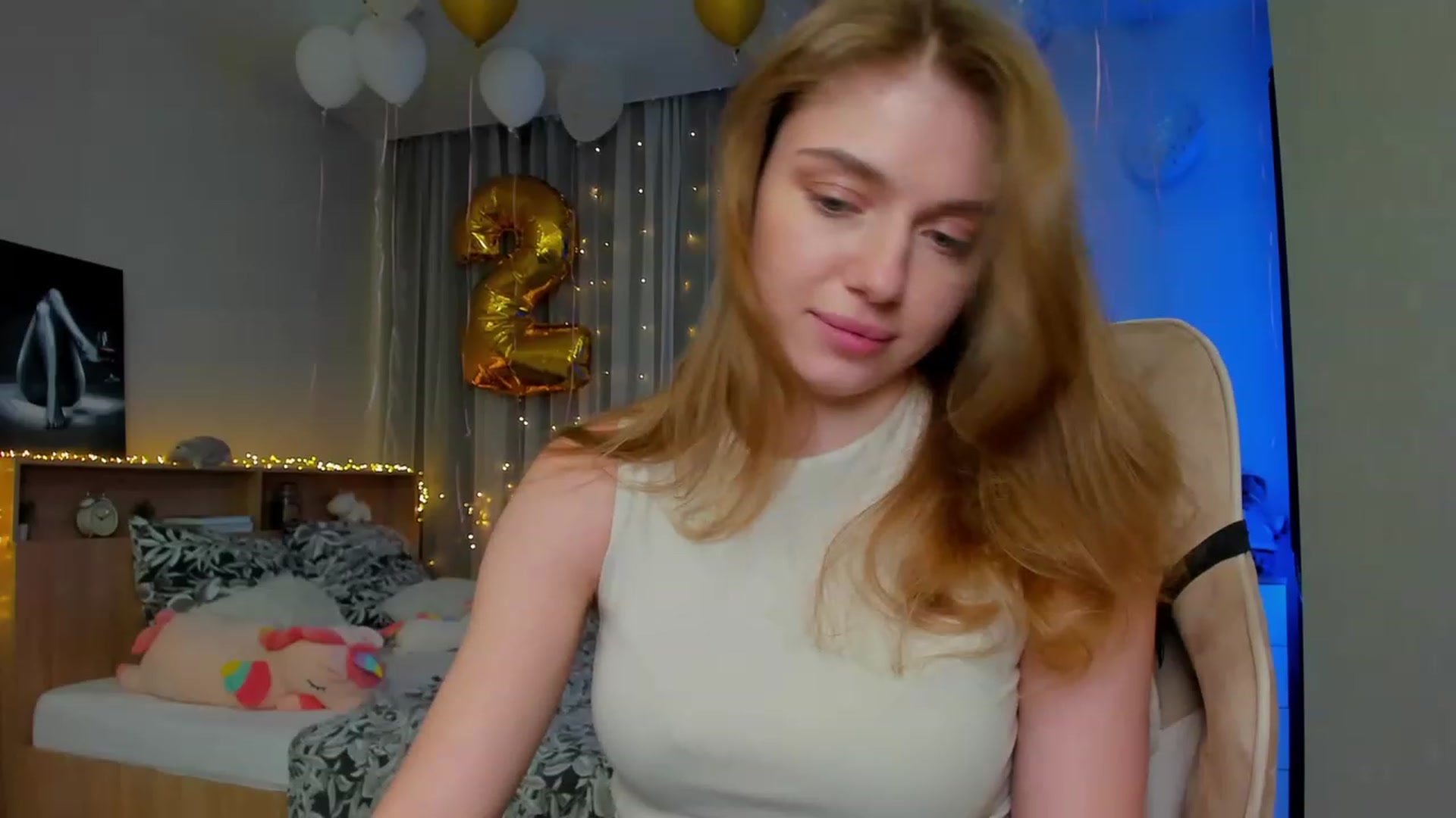 Gallery image thumbnail from Make_my_Luck's myfreecams stream on, 03/08/2024, 17:18 image 18 of 20