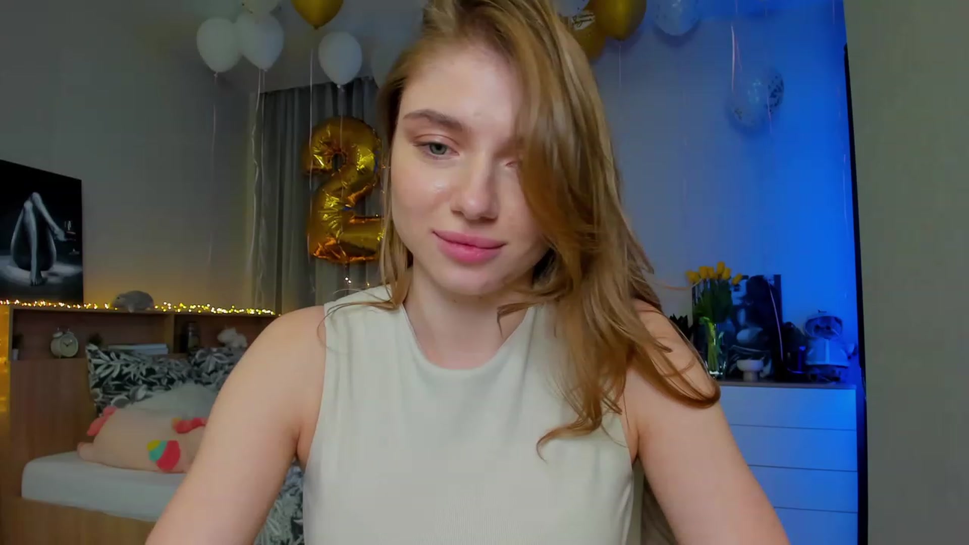 Gallery image thumbnail from Make_my_Luck's myfreecams stream on, 03/08/2024, 17:18 image 7 of 20