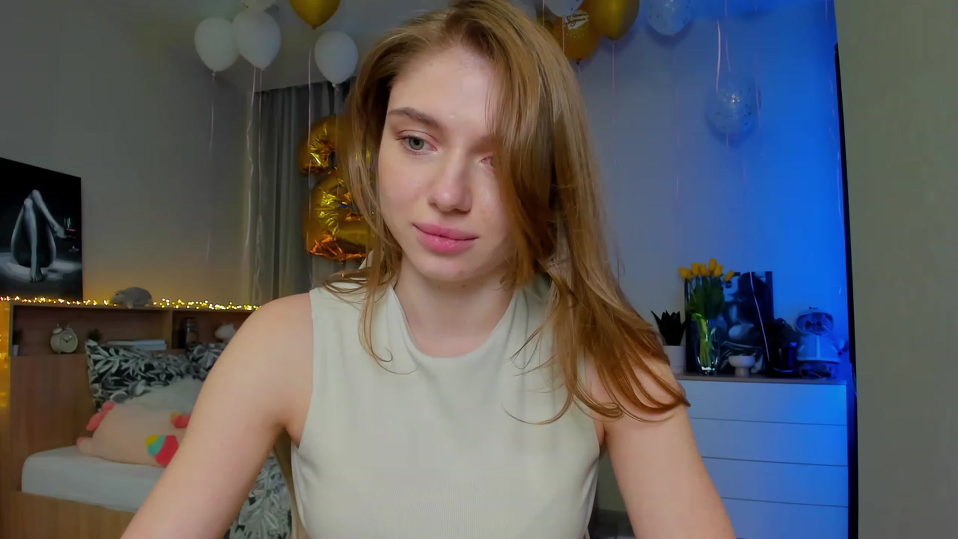 Gallery image thumbnail from Make_my_Luck's myfreecams stream on, 03/08/2024, 17:18 image 15 of 20