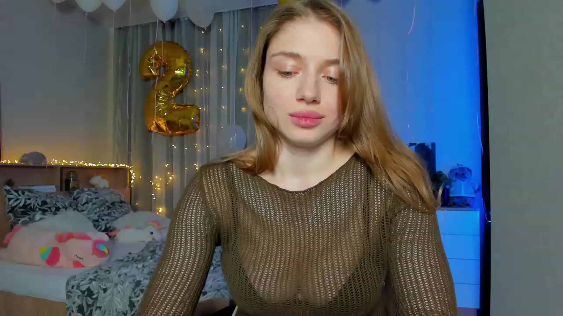 Gallery image thumbnail from Make_my_Luck's myfreecams stream on, 03/10/2024, 16:55 image 16 of 20
