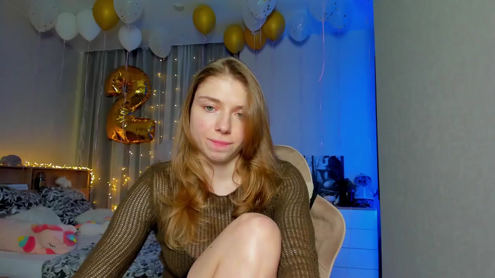 Gallery image thumbnail from Make_my_Luck's myfreecams stream on, 03/10/2024, 18:15 image 18 of 20