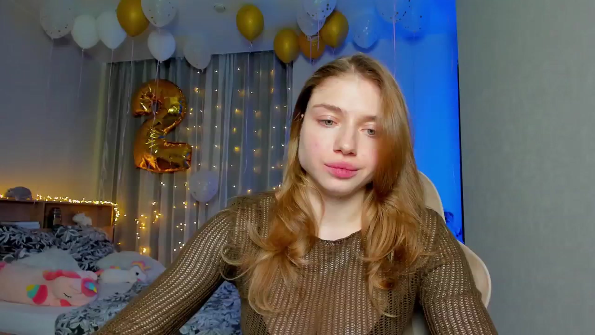 Gallery image thumbnail from Make_my_Luck's myfreecams stream on, 03/10/2024, 18:15 image 12 of 20