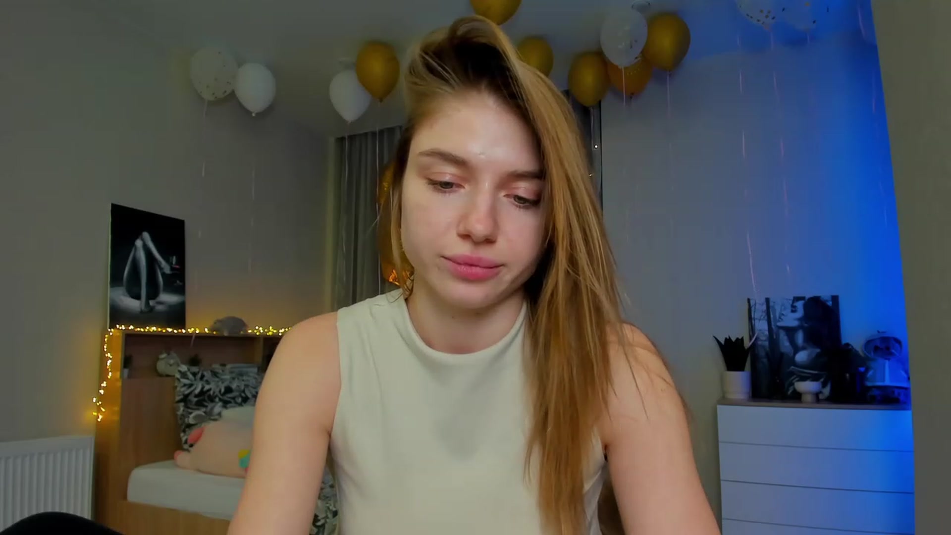 Gallery image thumbnail from Make_my_Luck's myfreecams stream on, 03/12/2024, 18:02 image 17 of 20