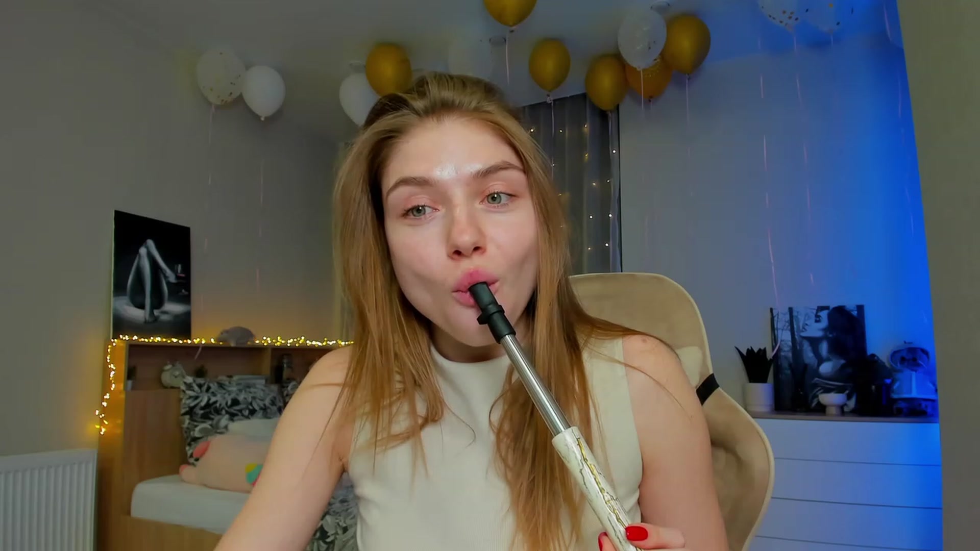 Gallery image thumbnail from Make_my_Luck's myfreecams stream on, 03/12/2024, 18:02 image 4 of 20