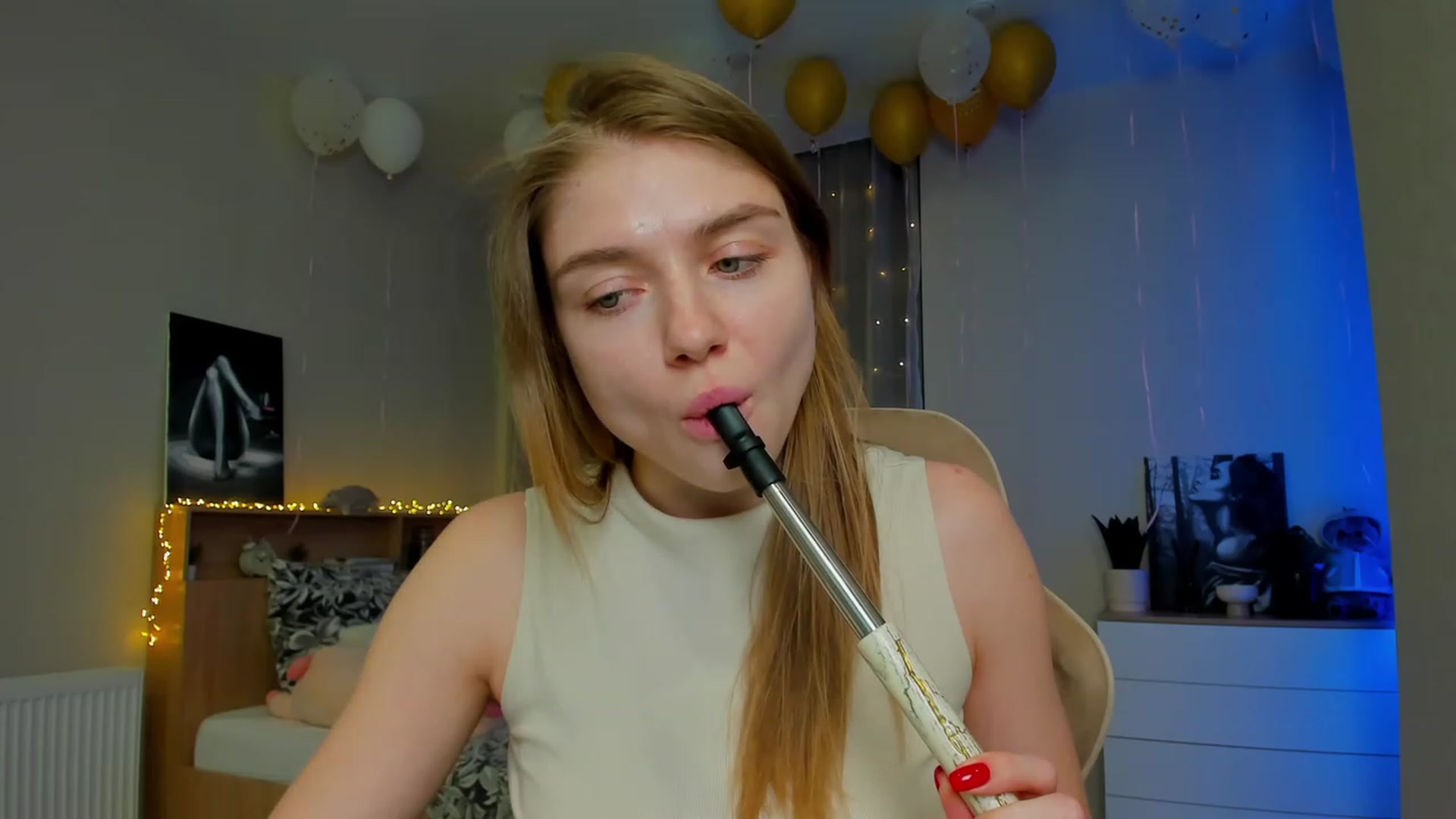 Gallery image thumbnail from Make_my_Luck's myfreecams stream on, 03/12/2024, 18:02 image 8 of 20