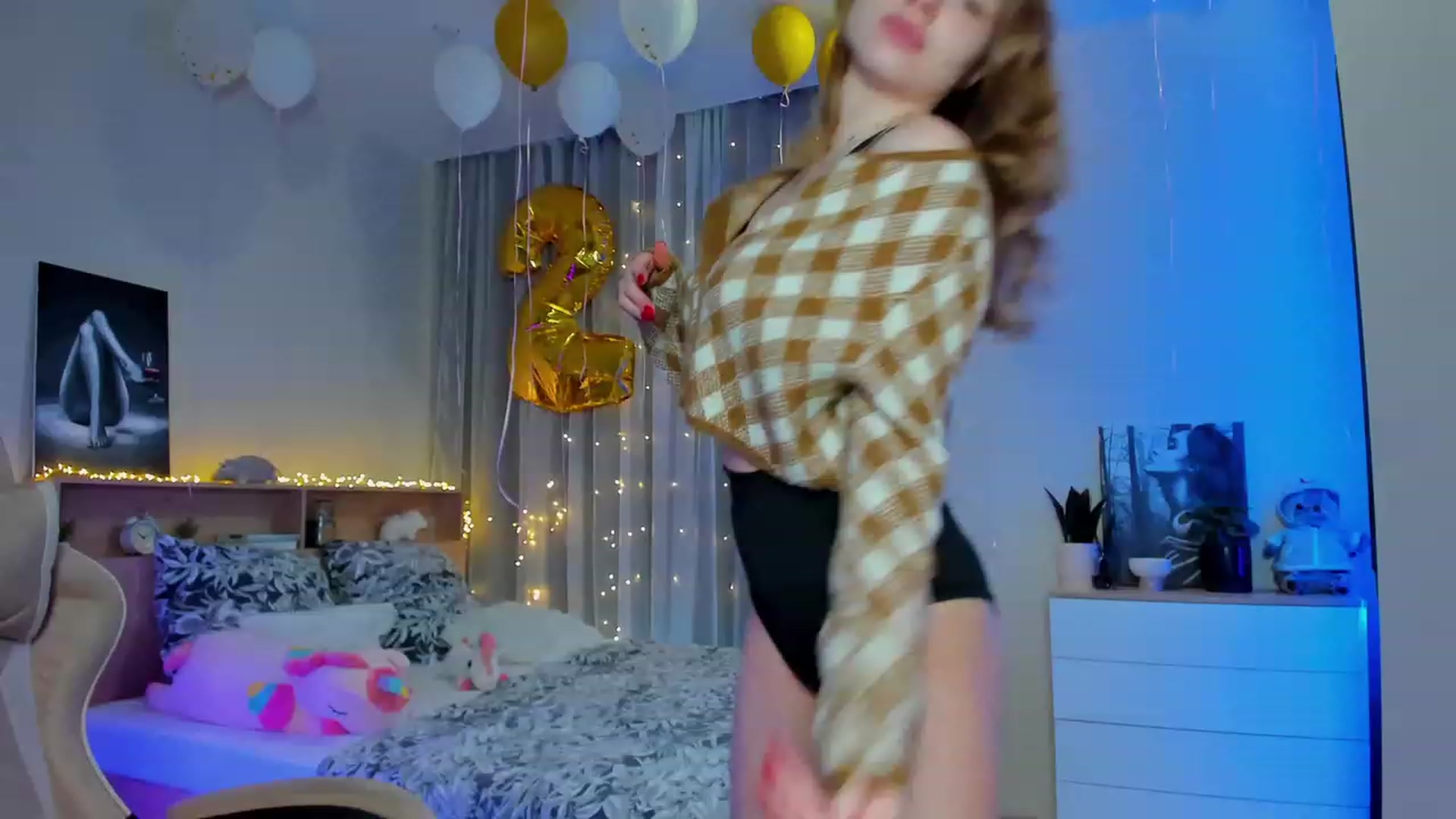 Gallery image thumbnail from Make_my_Luck's myfreecams stream on, 03/15/2024, 14:47 image 3 of 20