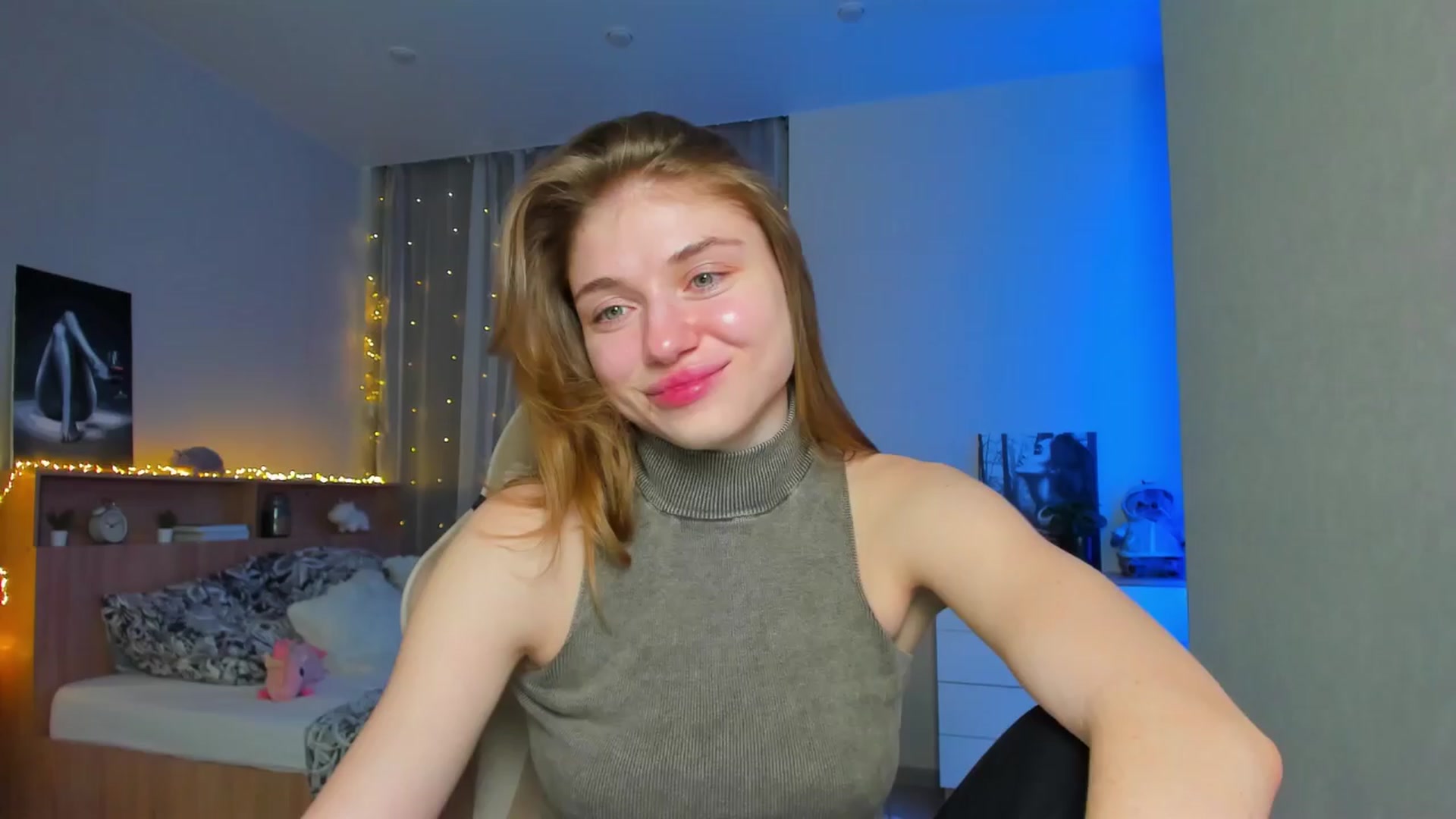 Gallery image thumbnail from Make_my_Luck's myfreecams stream on, 03/29/2024, 16:53 image 16 of 20