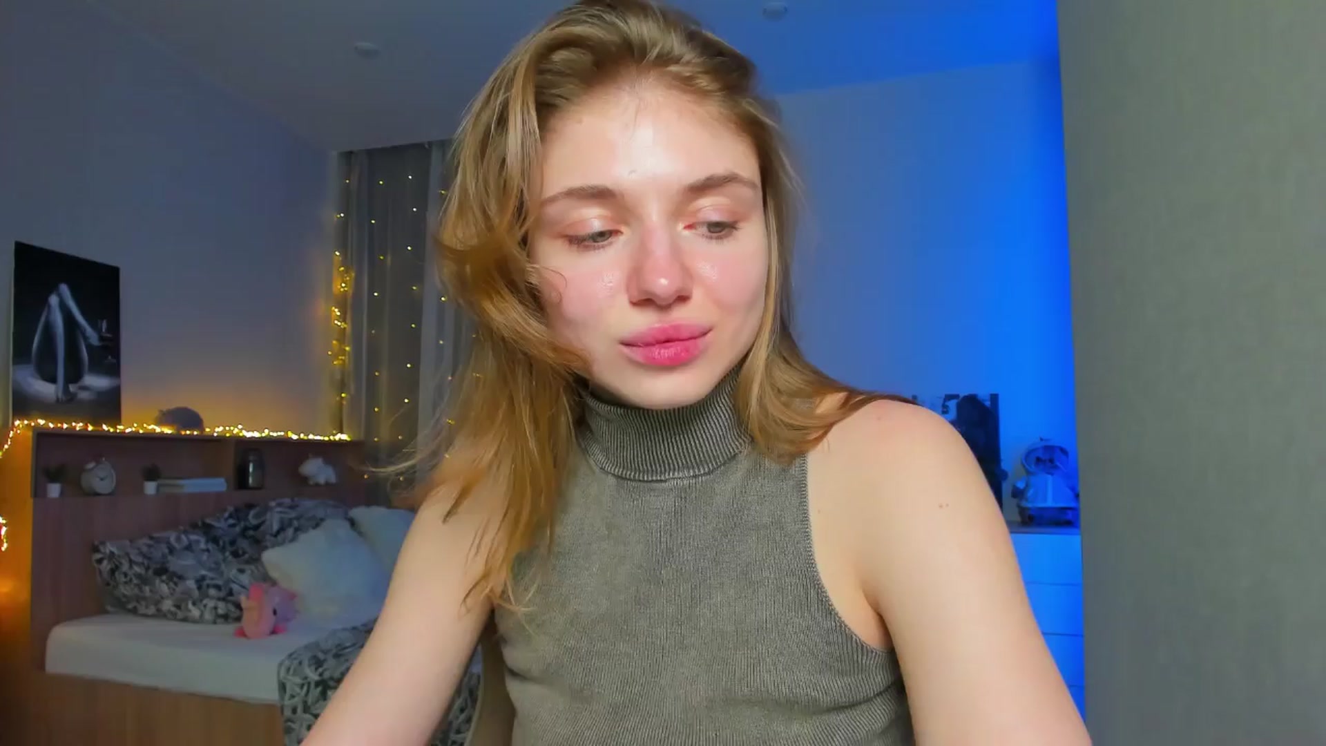 Gallery image thumbnail from Make_my_Luck's myfreecams stream on, 03/29/2024, 16:53 image 19 of 20