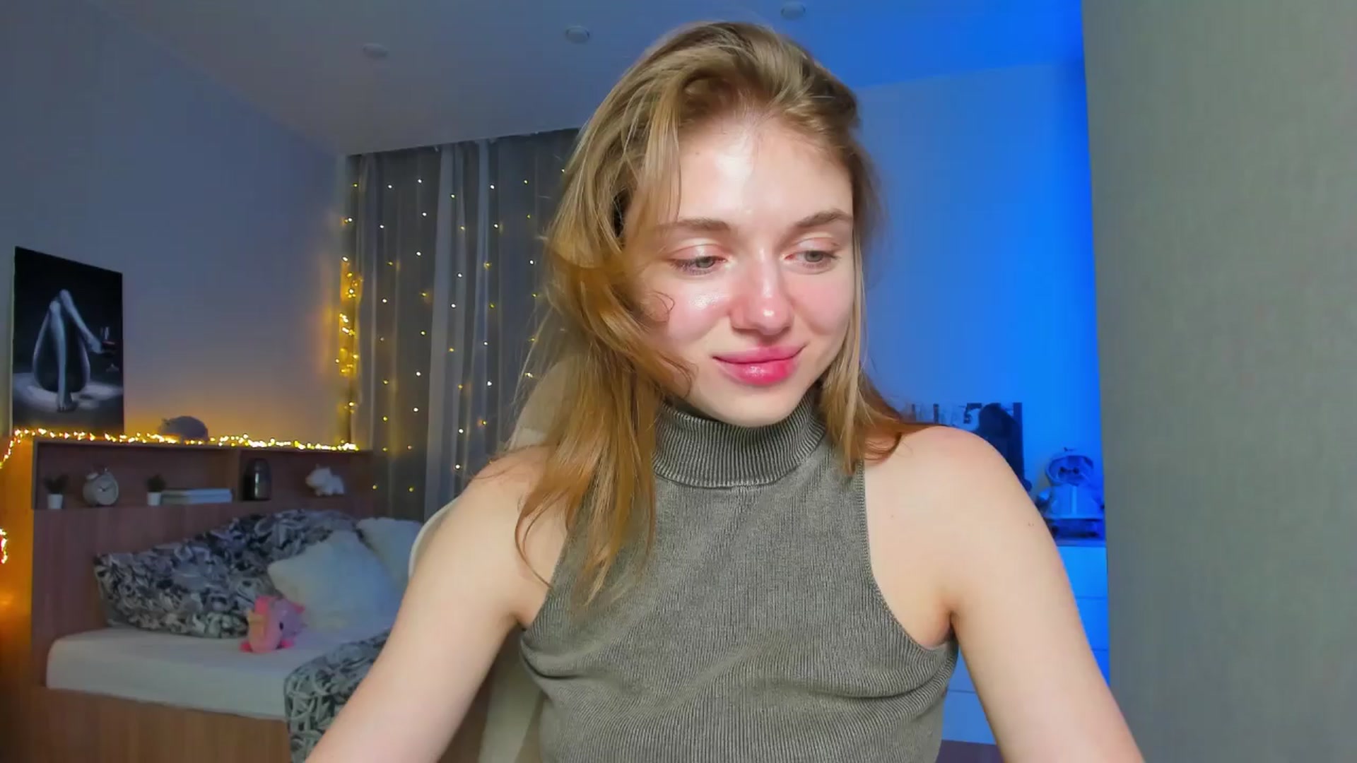 Gallery image thumbnail from Make_my_Luck's myfreecams stream on, 03/29/2024, 16:53 image 18 of 20