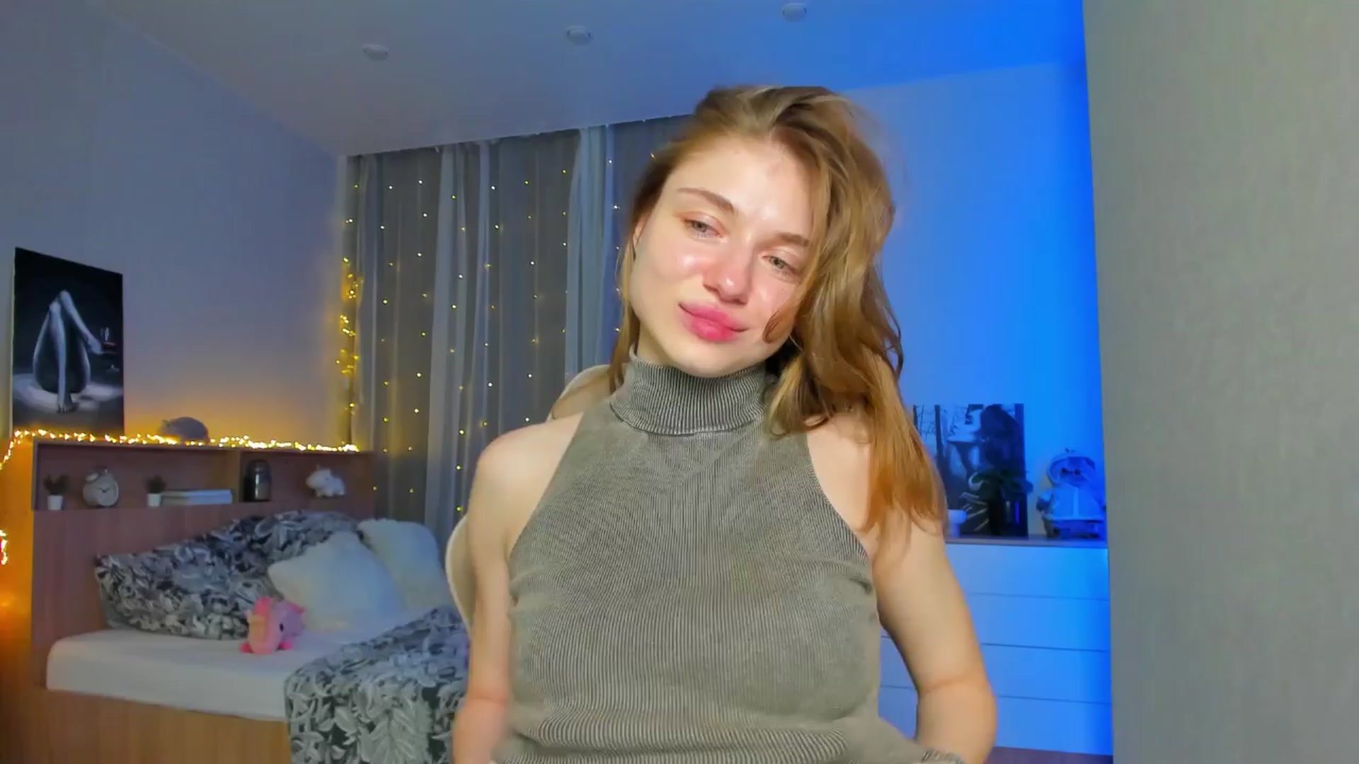 Gallery image thumbnail from Make_my_Luck's myfreecams stream on, 03/29/2024, 16:53 image 17 of 20