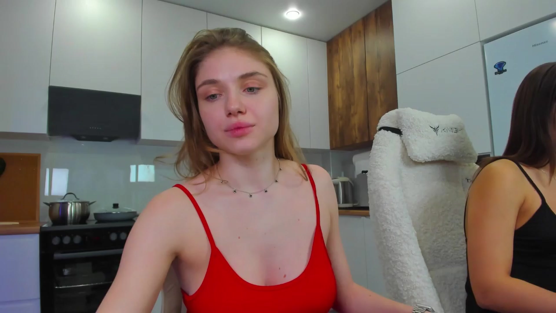 Gallery image thumbnail from Make_my_Luck's myfreecams stream on, 03/30/2024, 18:03 image 17 of 20
