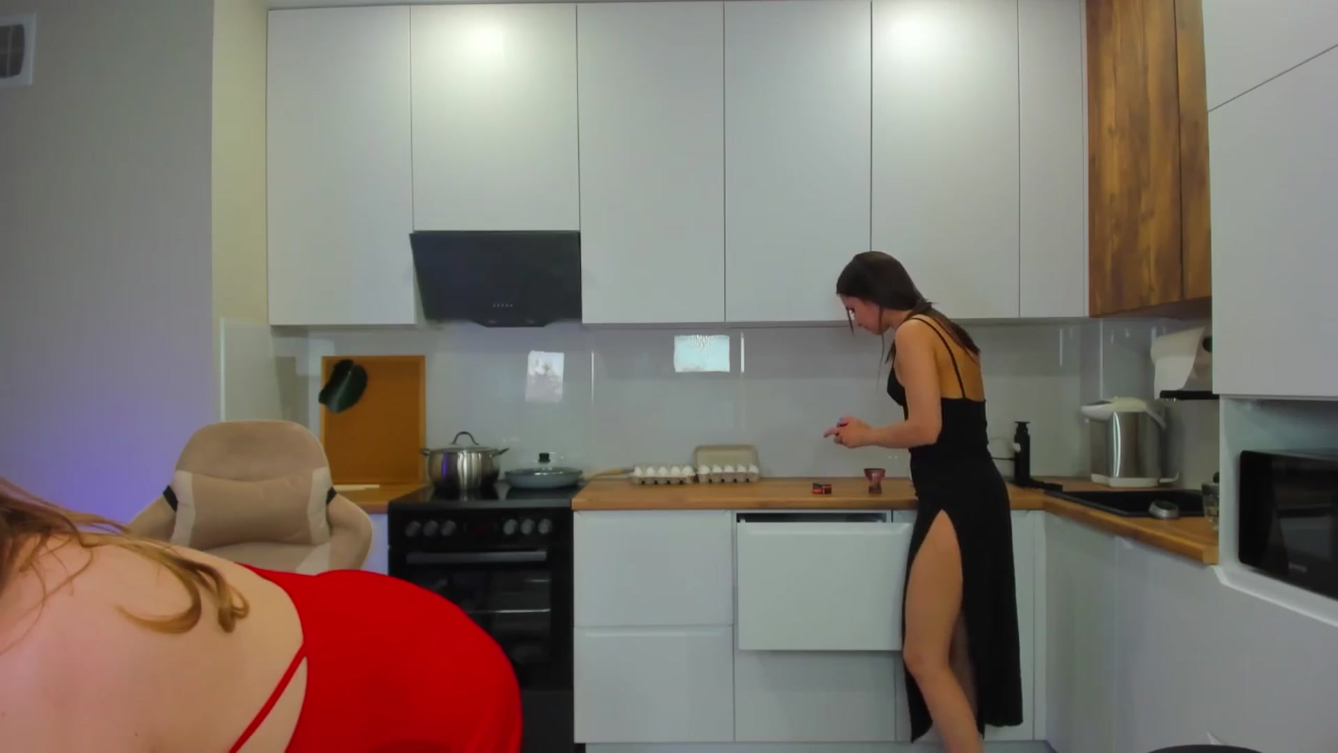 Gallery image thumbnail from Make_my_Luck's myfreecams stream on, 03/30/2024, 20:54 image 16 of 20