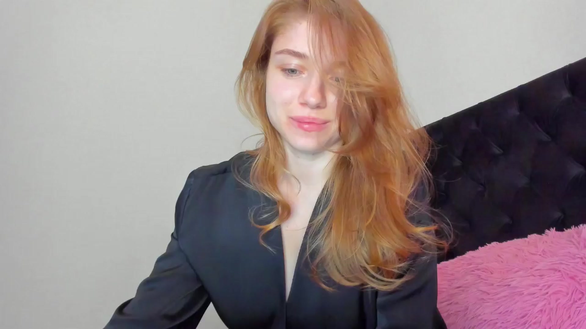 Gallery image thumbnail from Make_my_Luck's myfreecams stream on, 04/05/2024, 20:28 image 18 of 20
