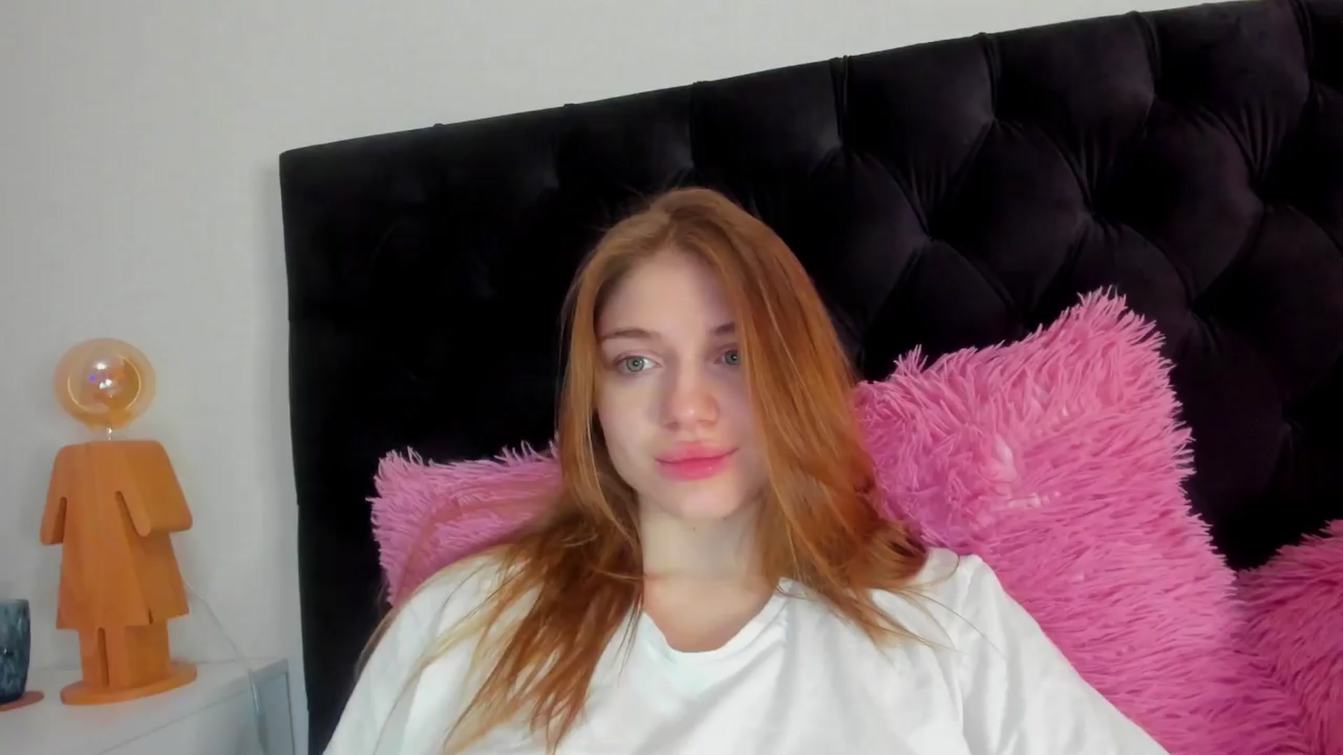 Gallery image thumbnail from Make_my_Luck's myfreecams stream on, 04/10/2024, 21:21 image 10 of 20