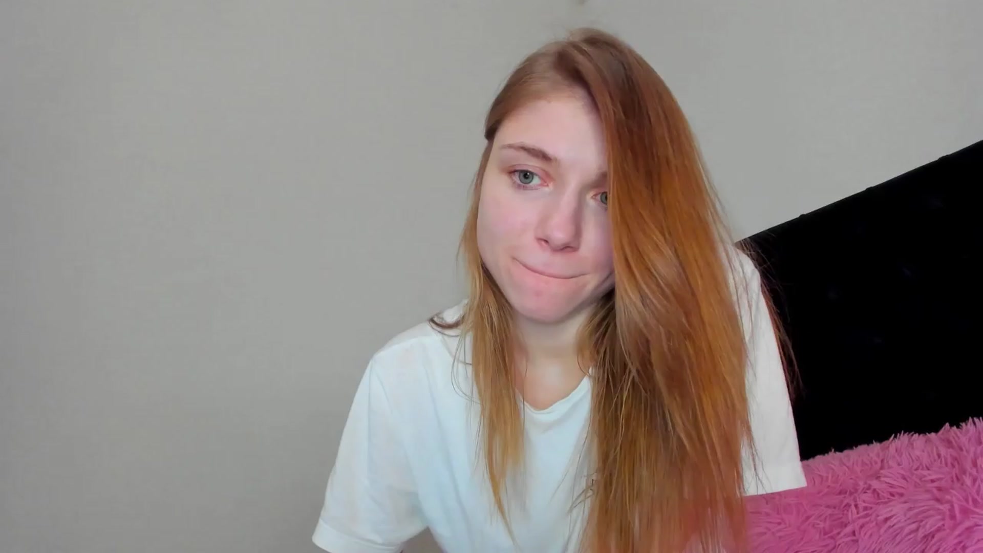 Gallery image thumbnail from Make_my_Luck's myfreecams stream on, 04/10/2024, 21:21 image 6 of 20