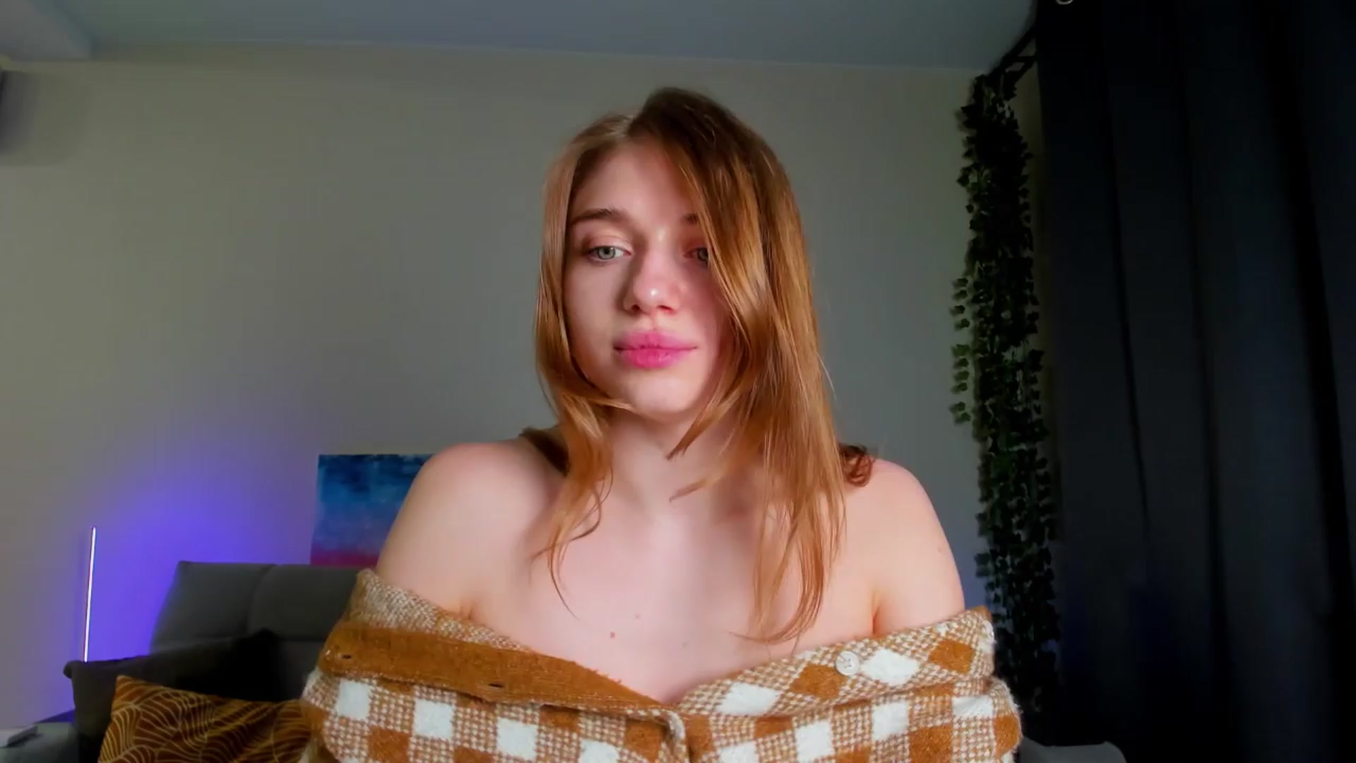 Gallery image thumbnail from Make_my_Luck's myfreecams stream on, 04/13/2024, 17:18 image 14 of 20